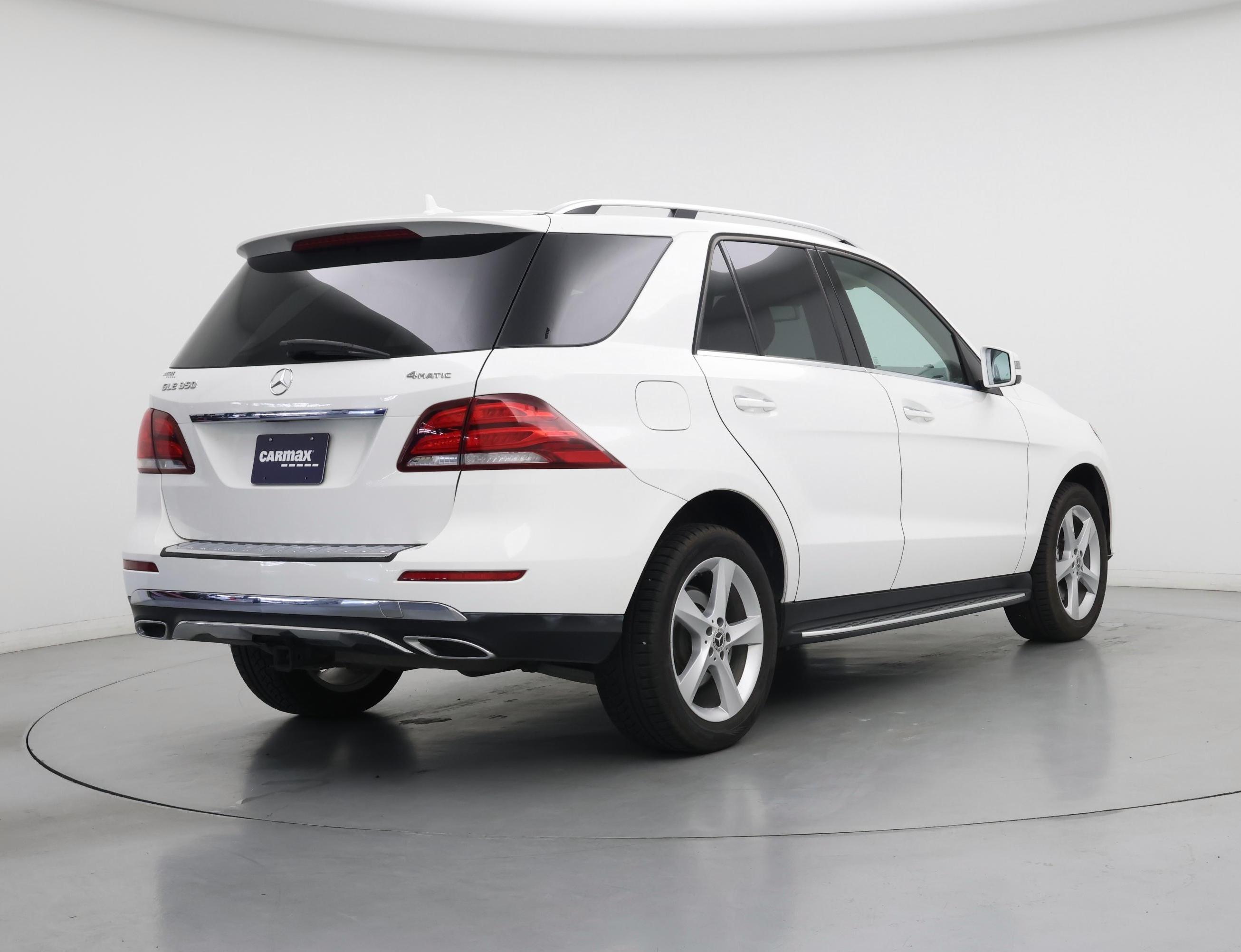 Thumbnail: 2017 Mercedes-Benz GLE - 8