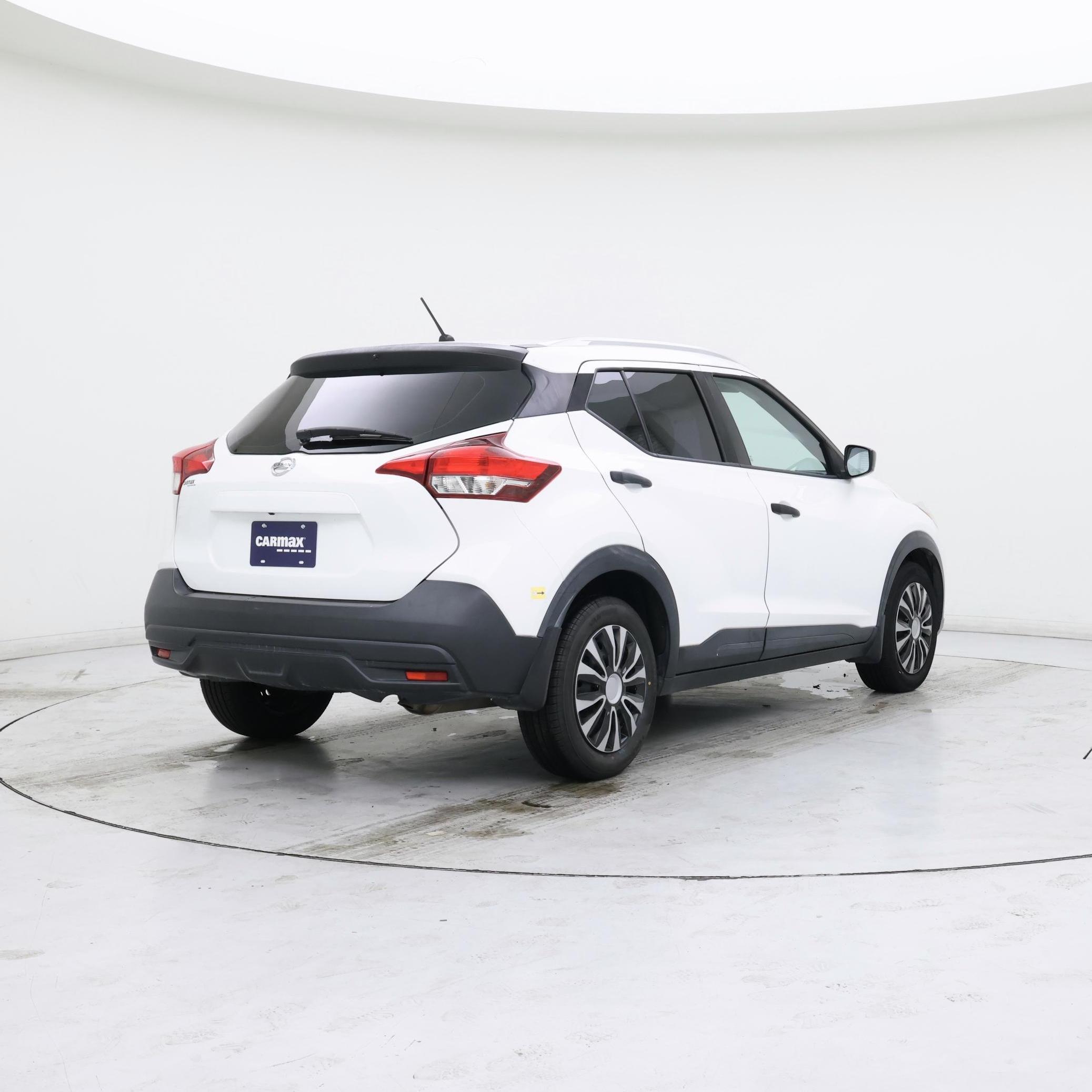 Thumbnail: 2018 Nissan Kicks - 8