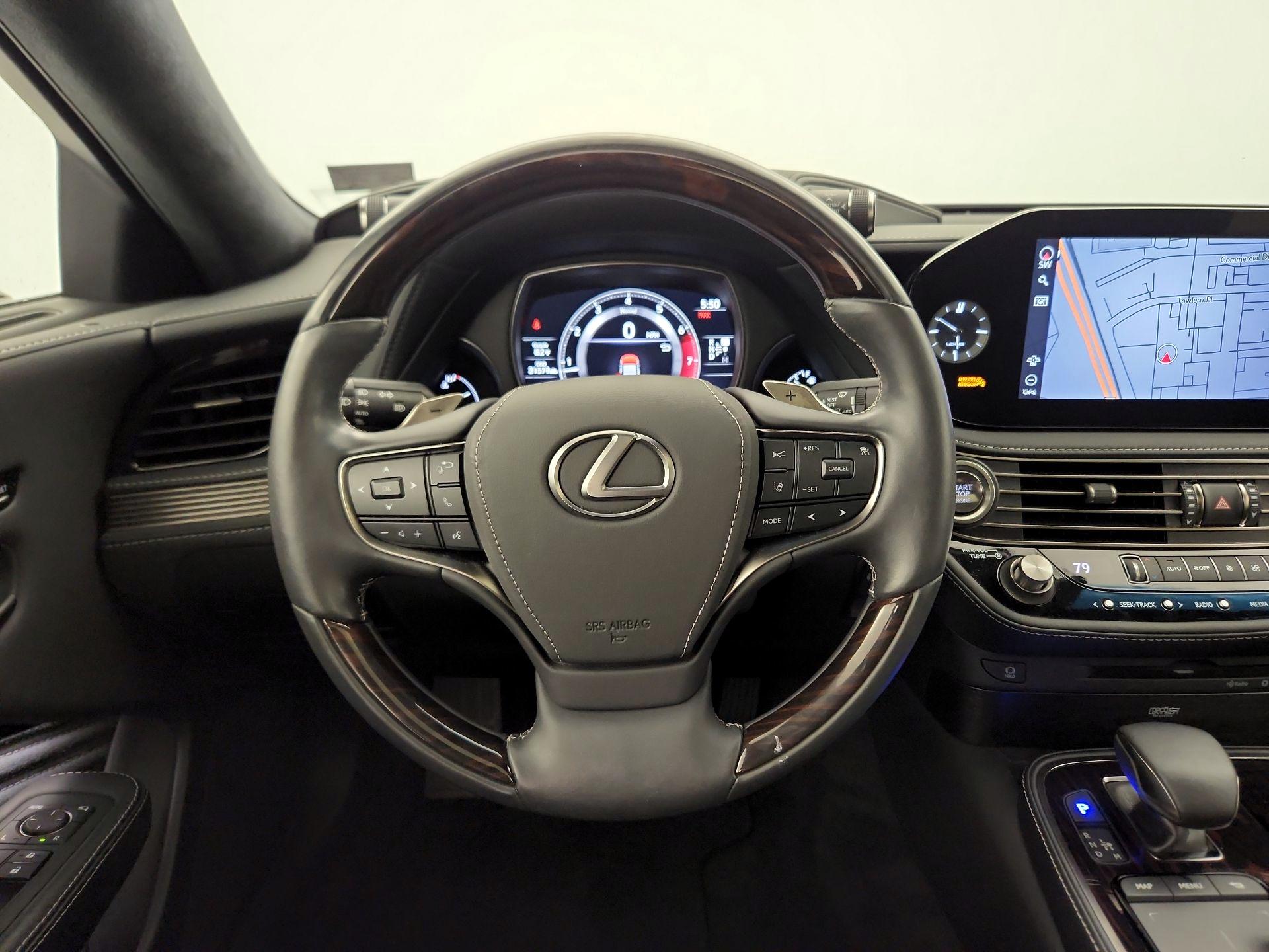 Thumbnail: 2022 Lexus LS - 10