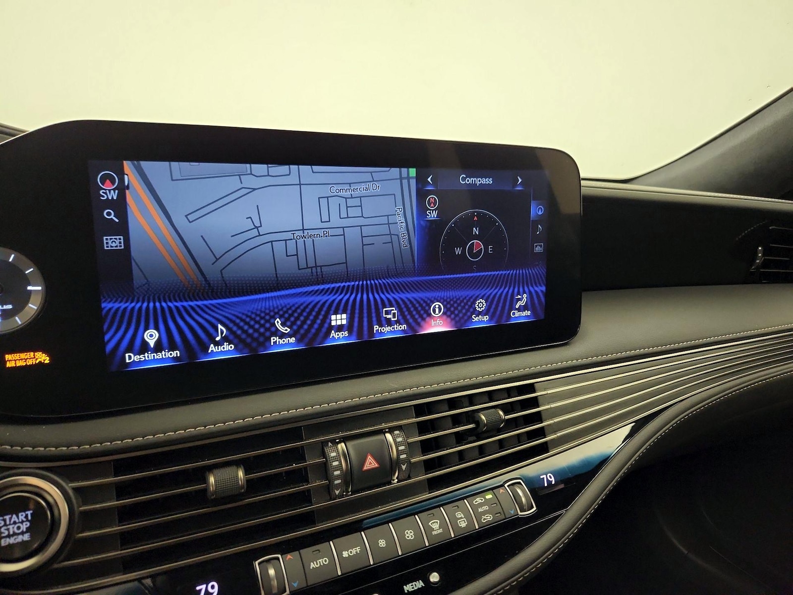2022 Lexus LS Base - Photo 16