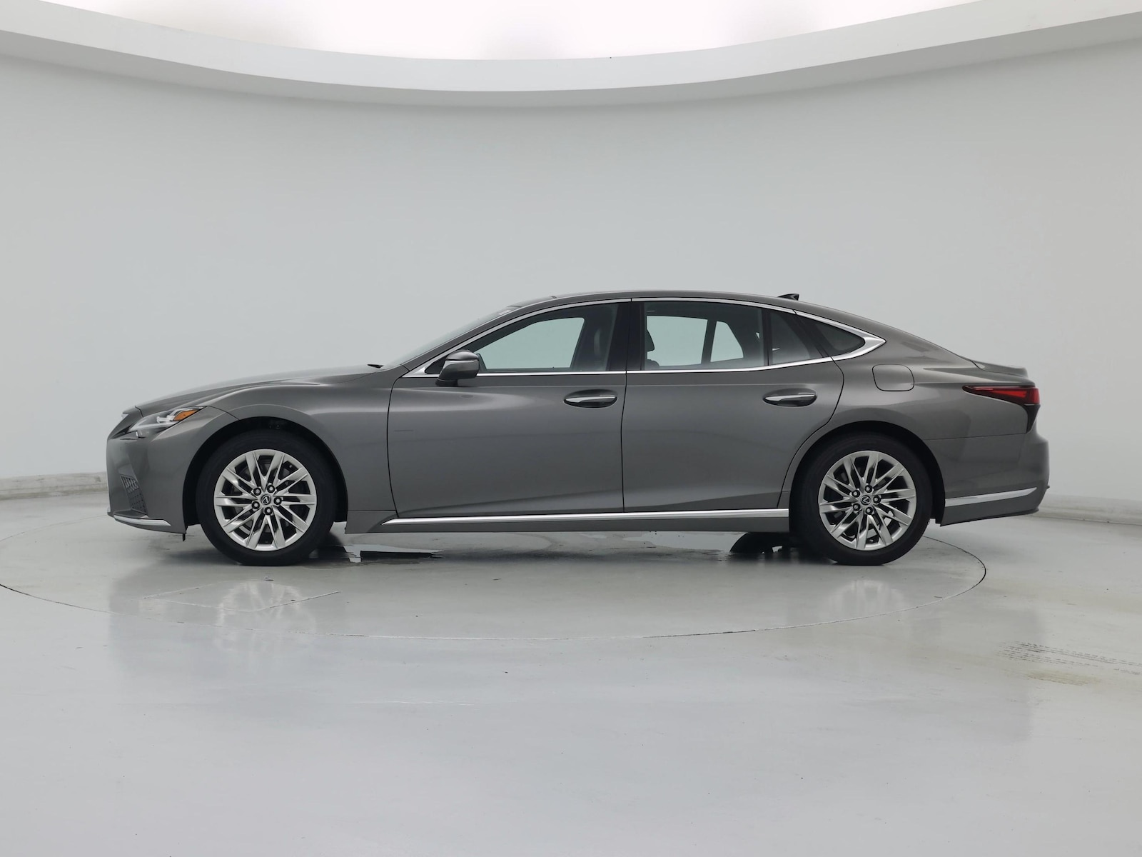 2022 Lexus LS Base - Photo 4