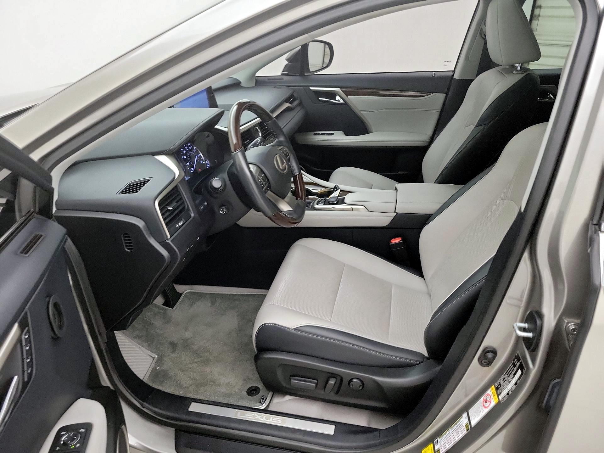 Thumbnail: 2019 Lexus RX - 11