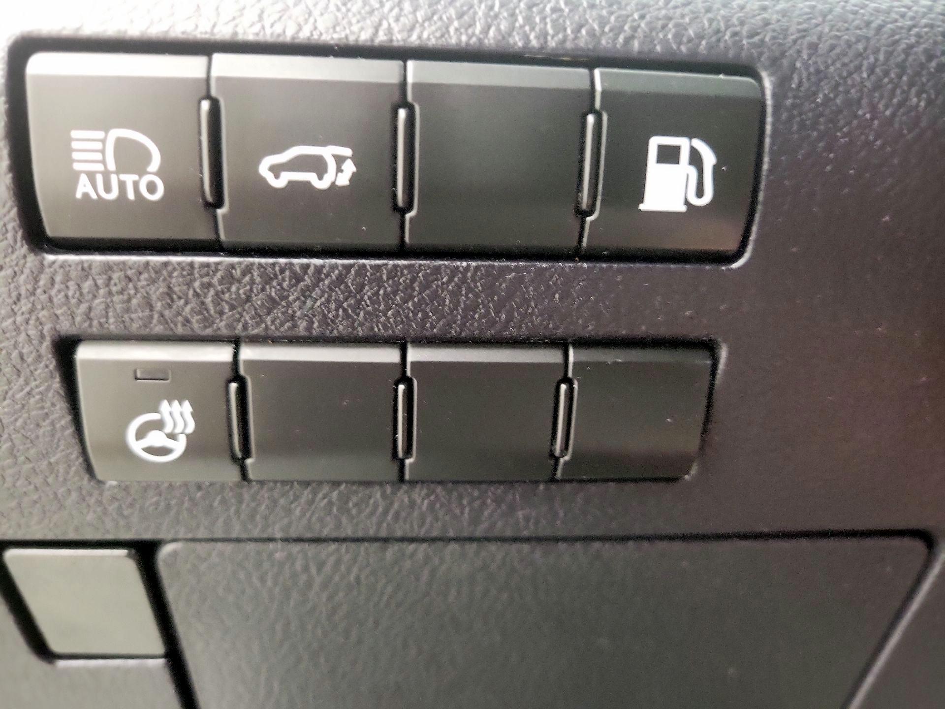 Thumbnail: 2019 Lexus RX - 13