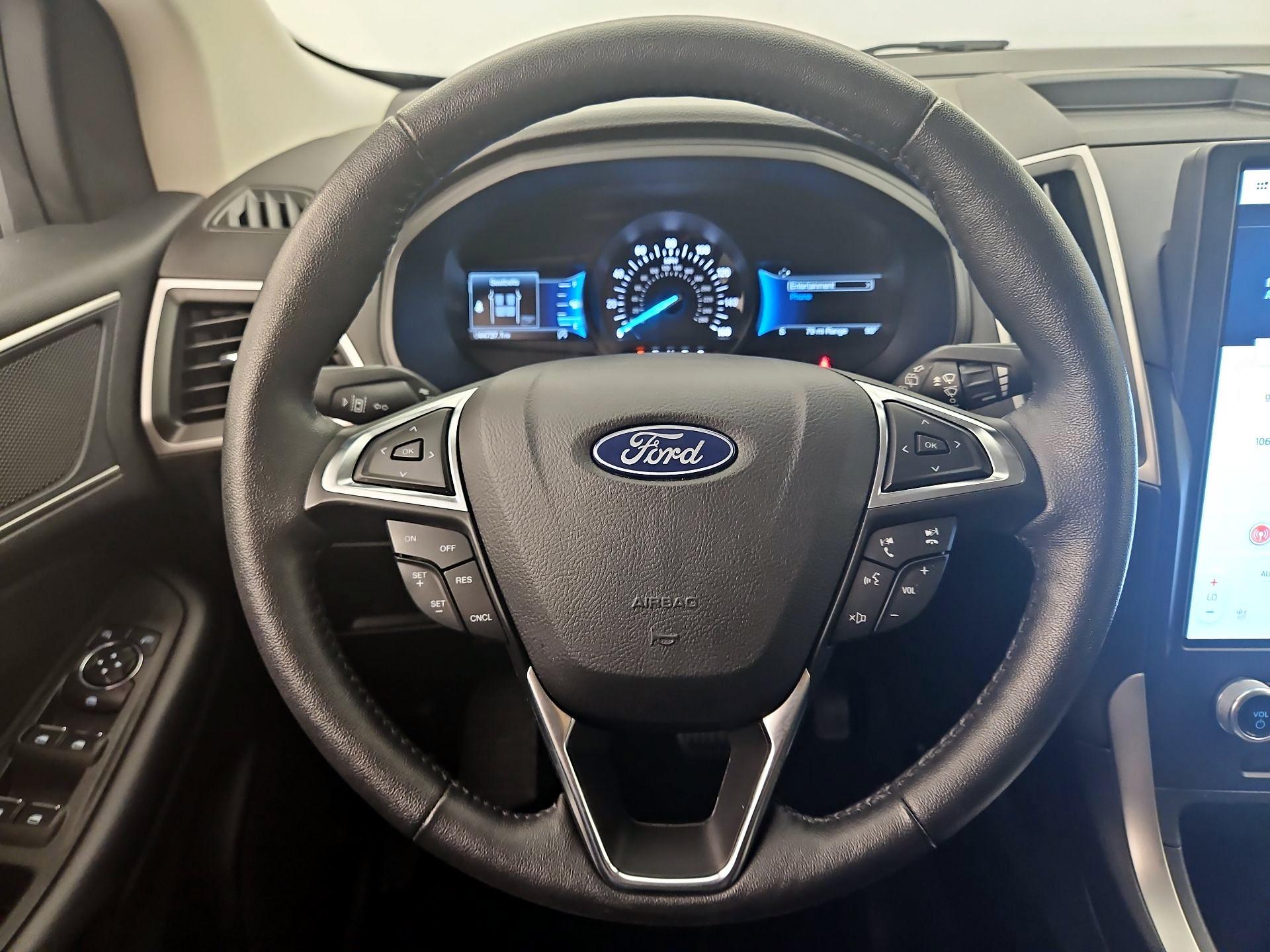 Thumbnail: 2022 Ford Edge - 10