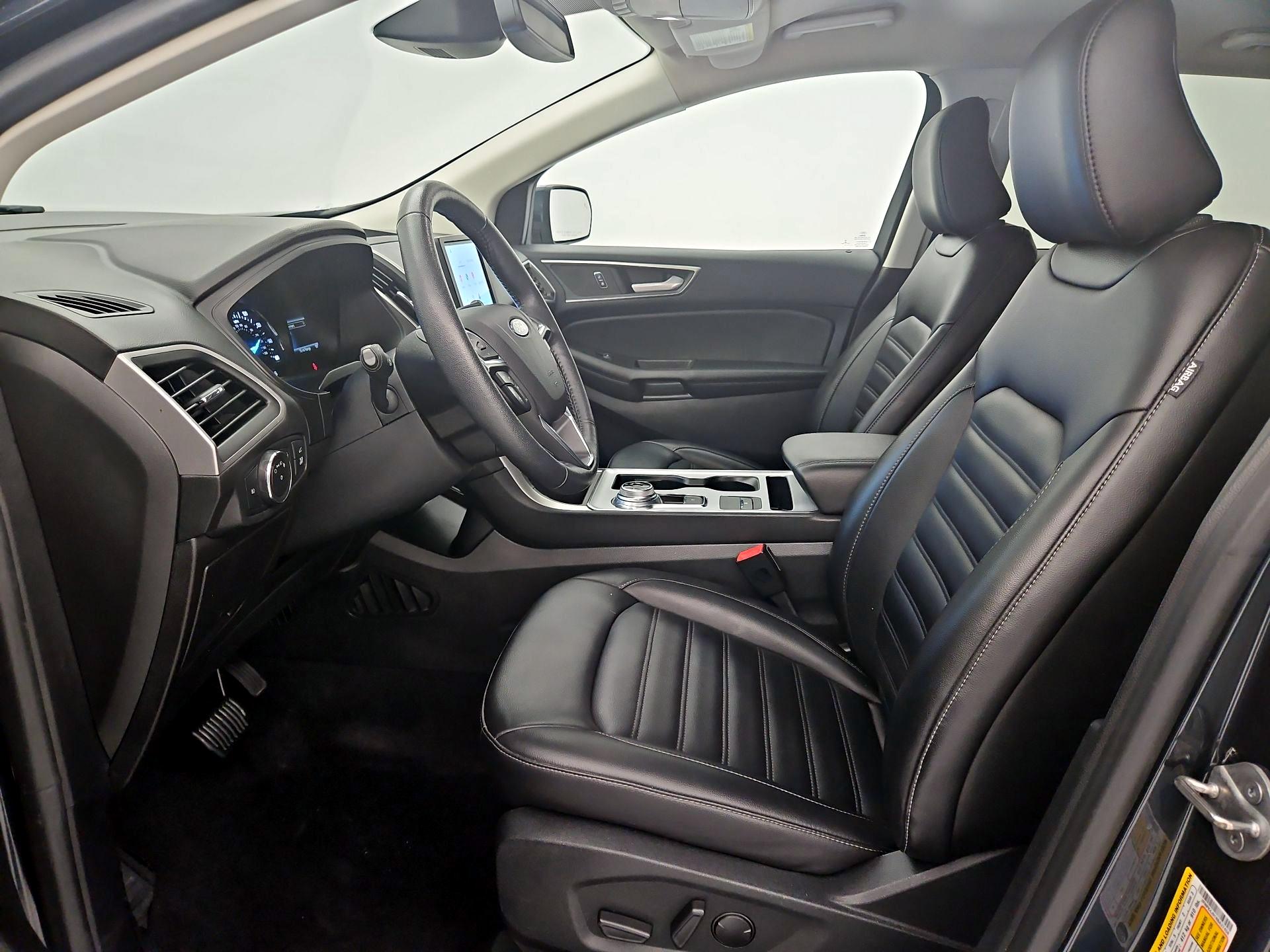 Thumbnail: 2022 Ford Edge - 11