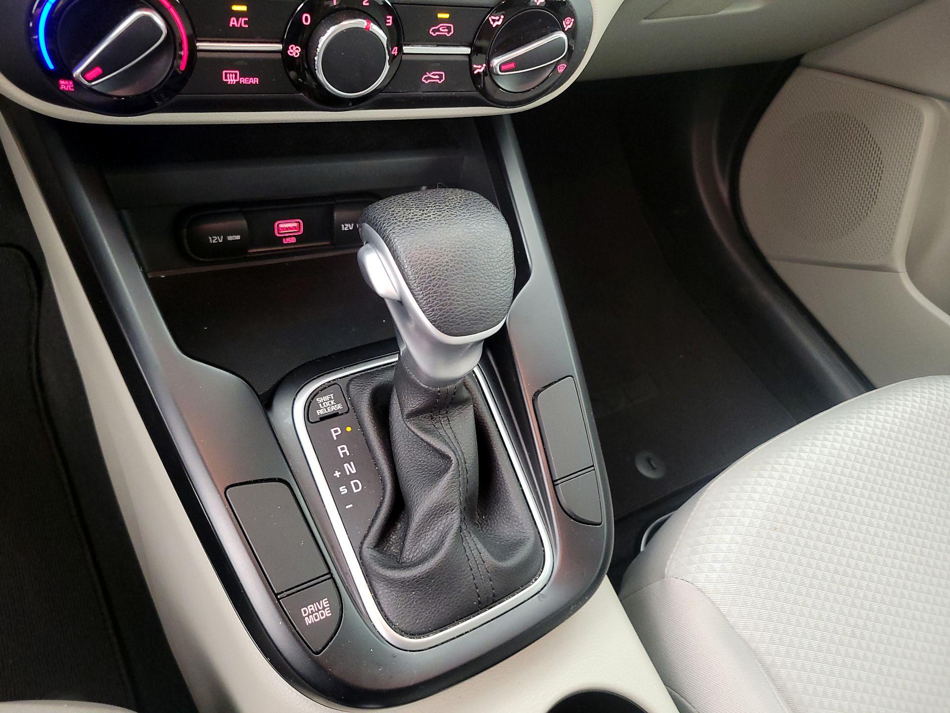 Thumbnail: 2020 Kia Soul - 17