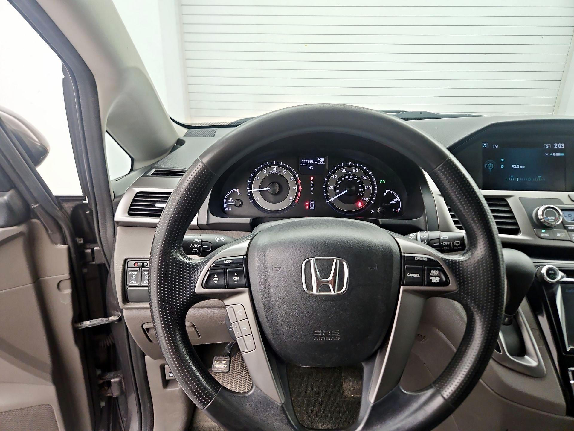 Thumbnail: 2016 Honda Odyssey - 10