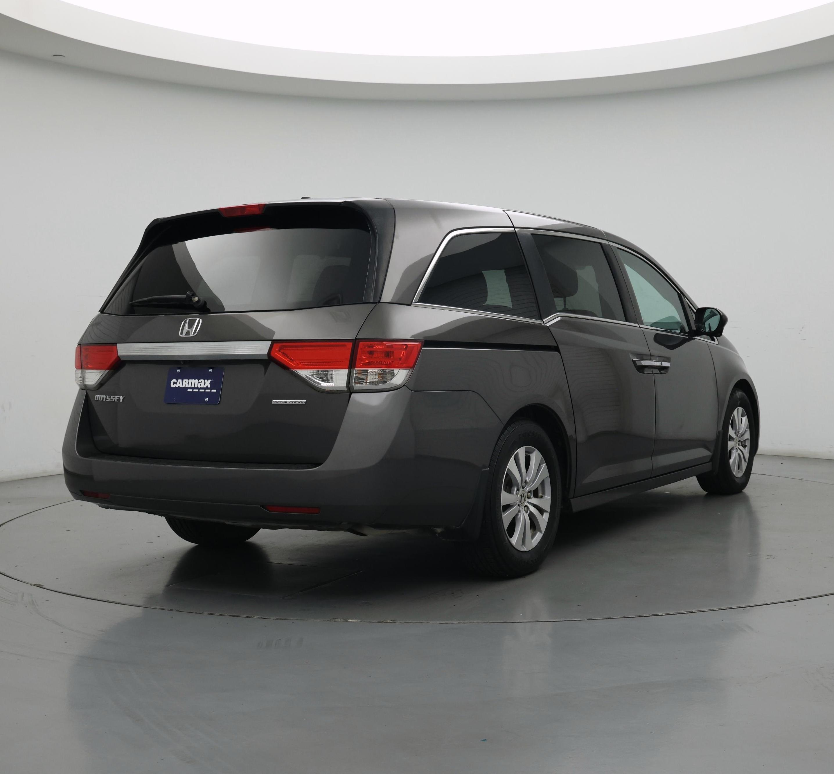 Thumbnail: 2016 Honda Odyssey - 8