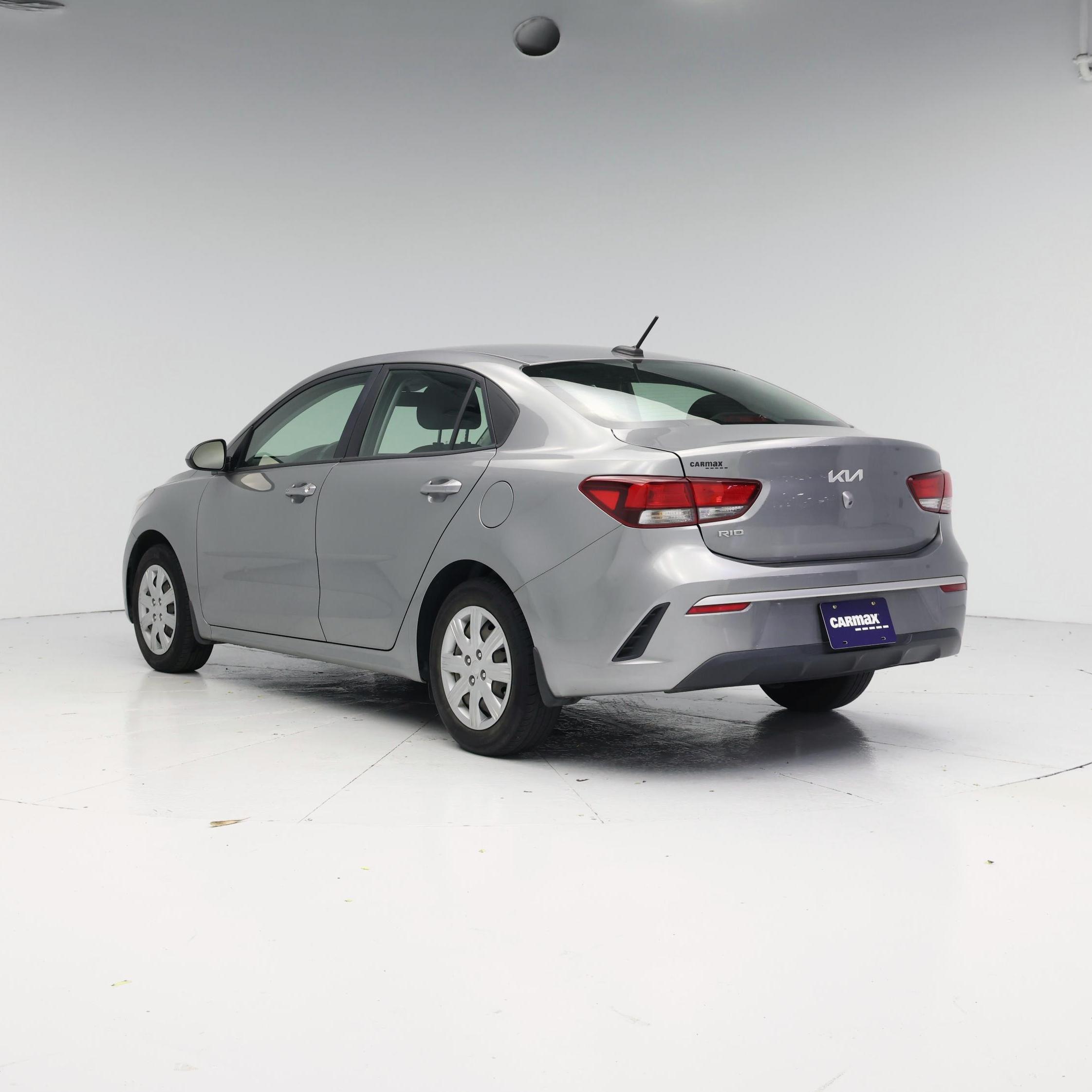 Thumbnail: 2022 Kia Rio - 2