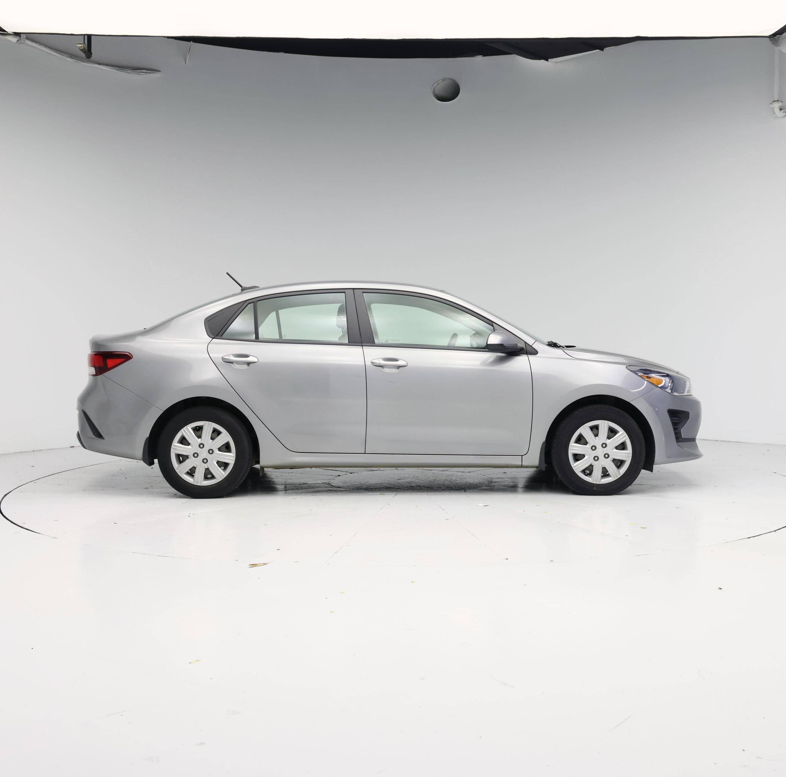 Thumbnail: 2022 Kia Rio - 7