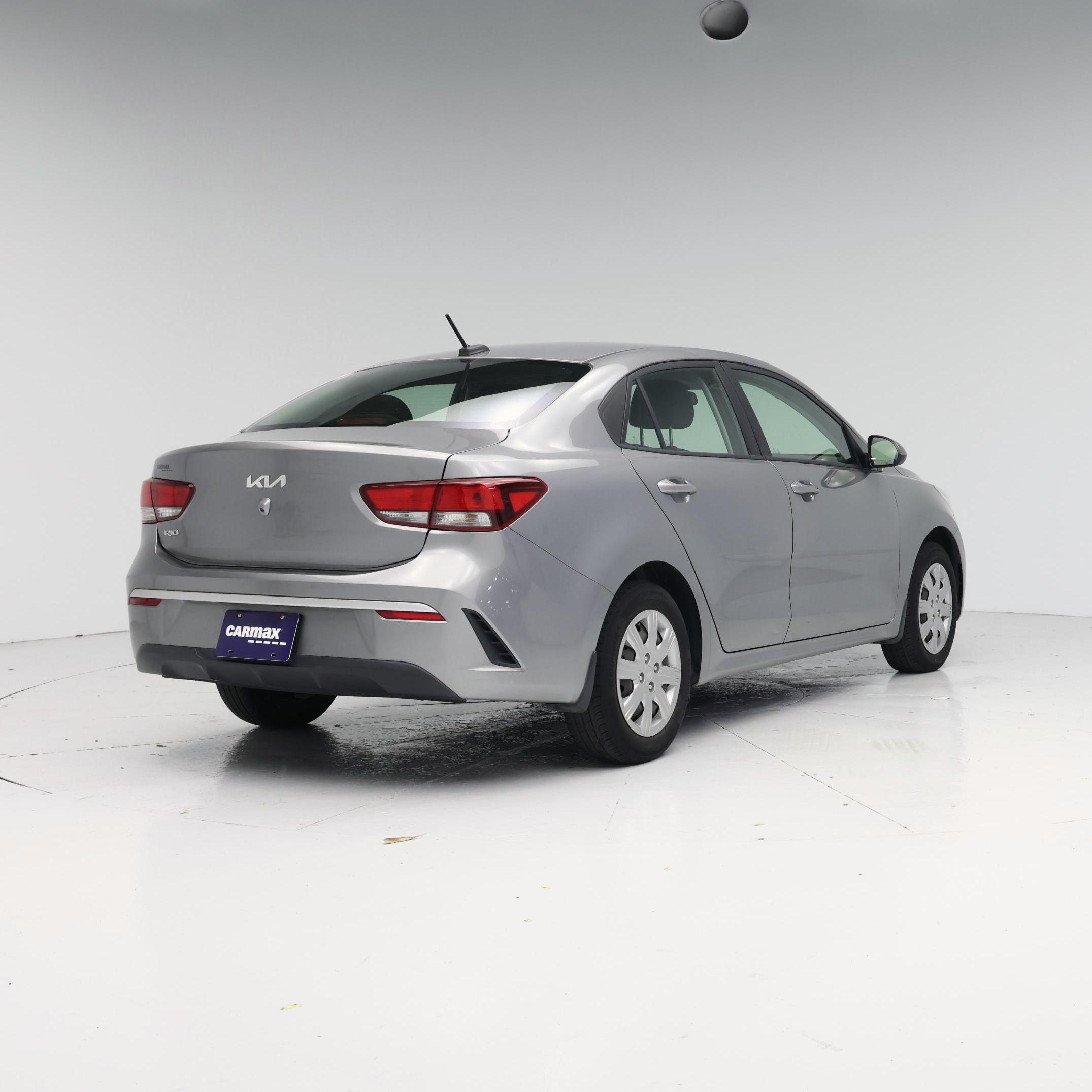 Thumbnail: 2022 Kia Rio - 8