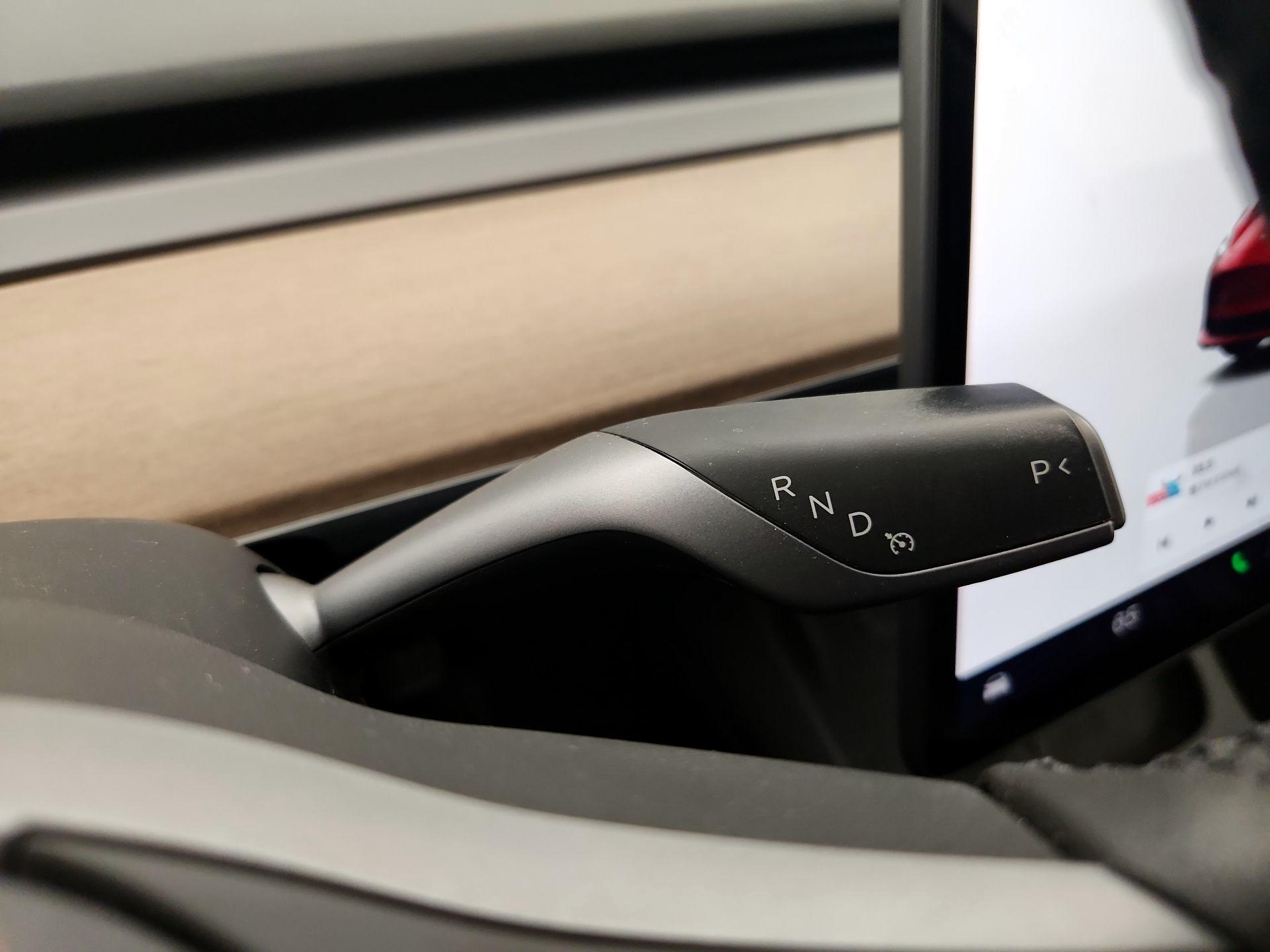 Thumbnail: 2022 Tesla Model 3 - 17