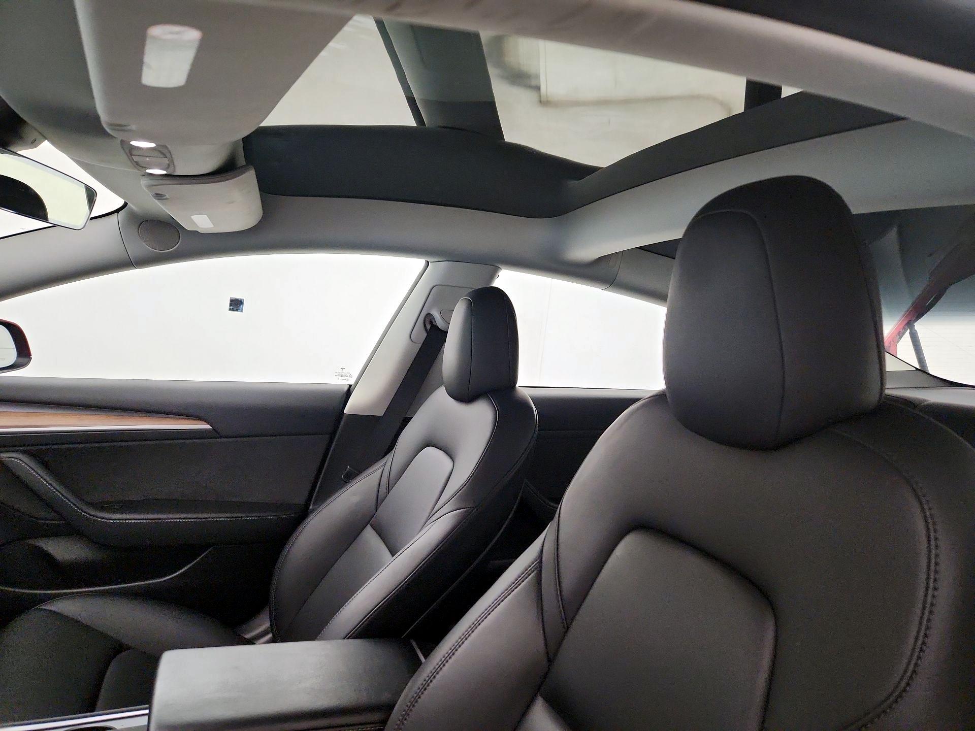 Thumbnail: 2022 Tesla Model 3 - 18