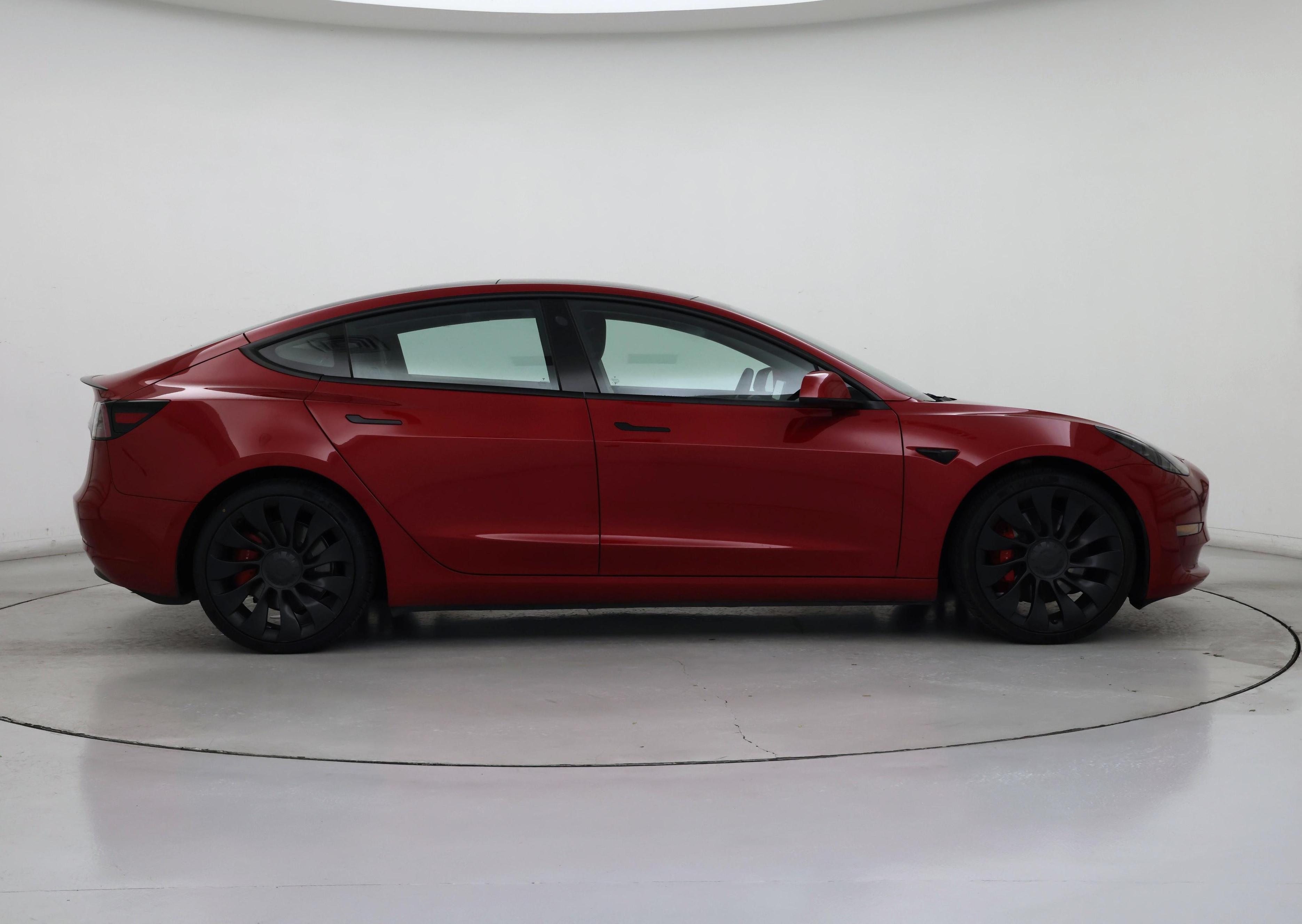 Thumbnail: 2022 Tesla Model 3 - 7