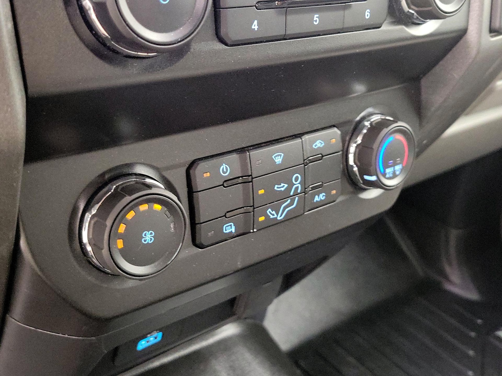2022 Ford F-250 Super Duty XL - Photo 17