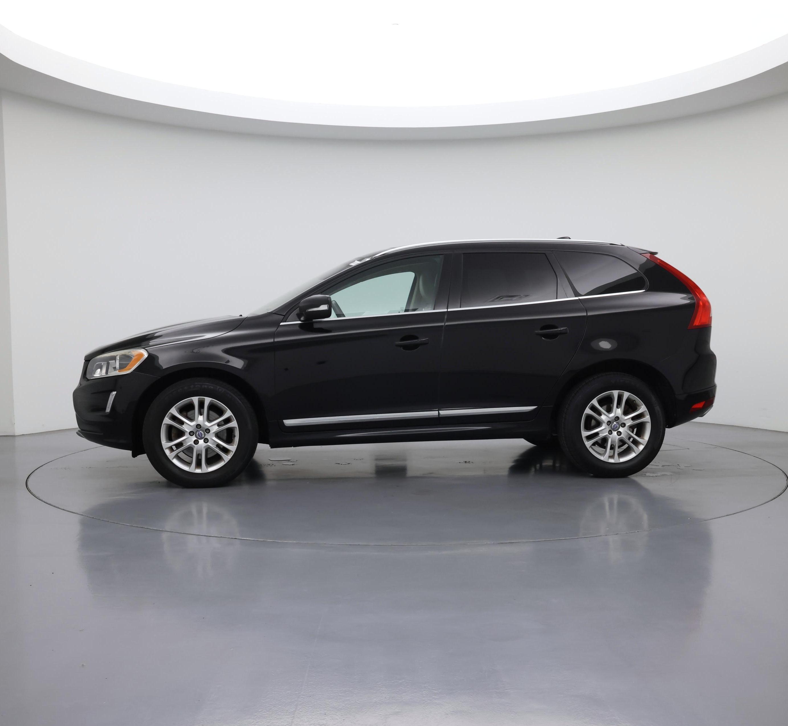 Thumbnail: 2016 Volvo XC60 - 3
