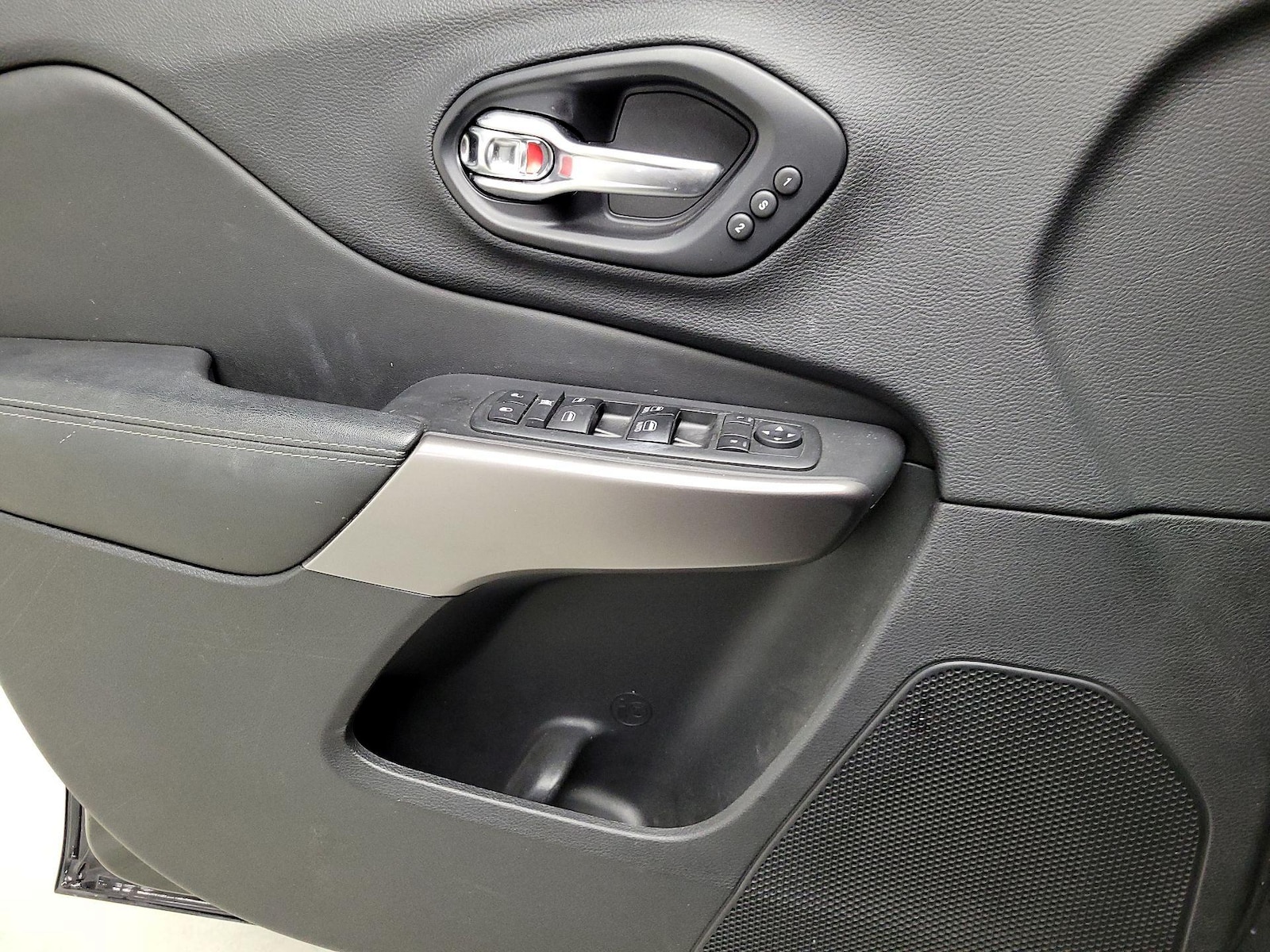 2019 Jeep Cherokee Limited - Photo 13