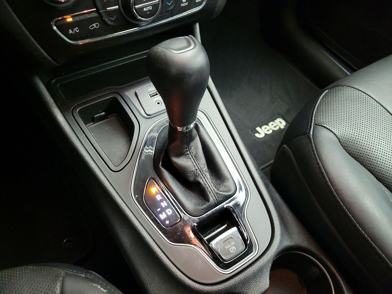 2019 Jeep Cherokee Limited - Photo 18