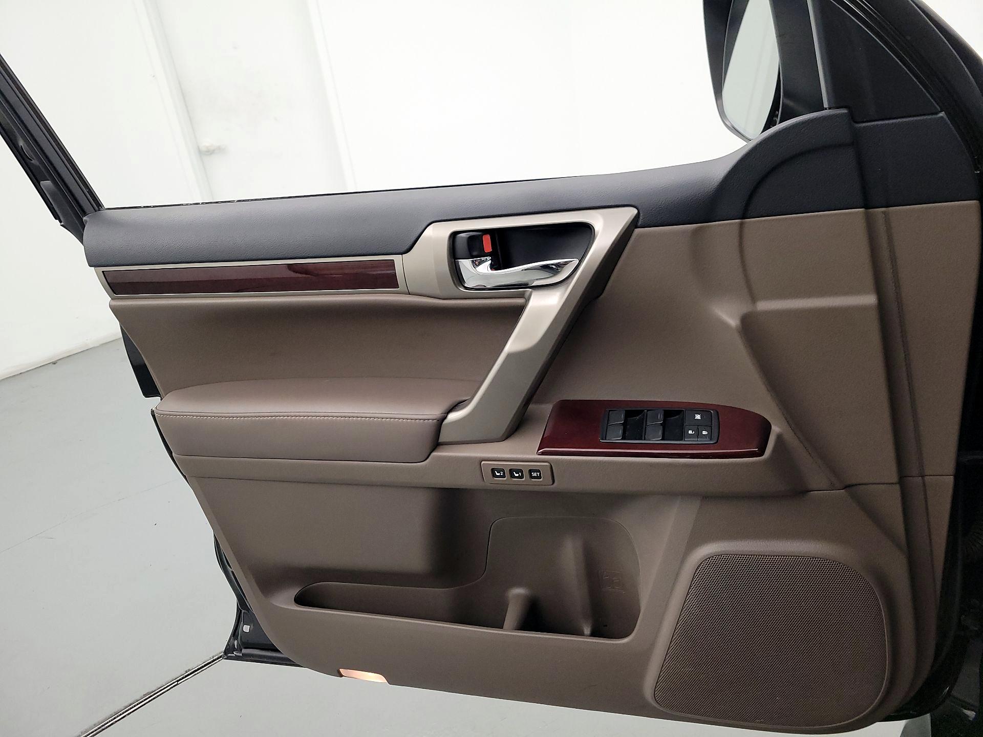 Thumbnail: 2018 Lexus GX - 12