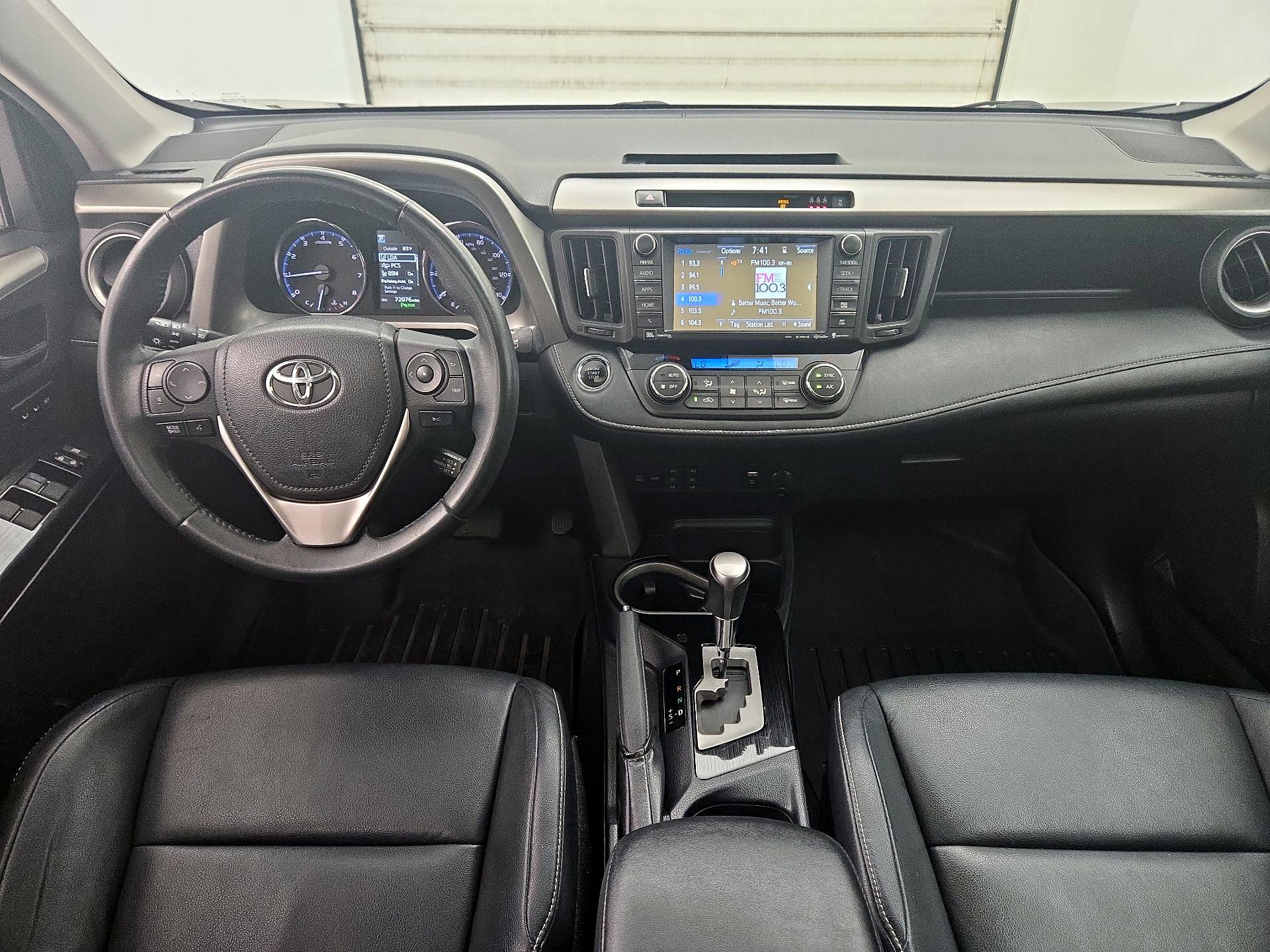 Thumbnail: 2017 Toyota RAV4 - 9