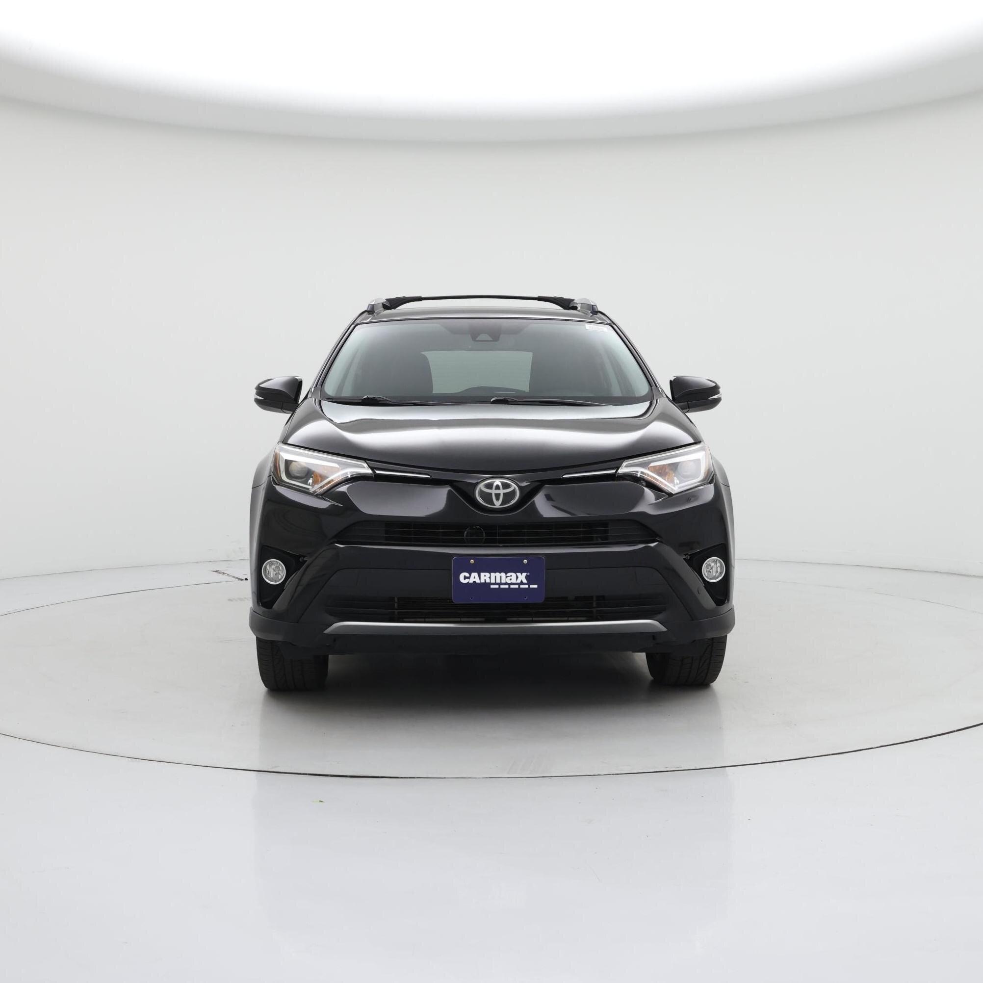 Thumbnail: 2017 Toyota RAV4 - 5