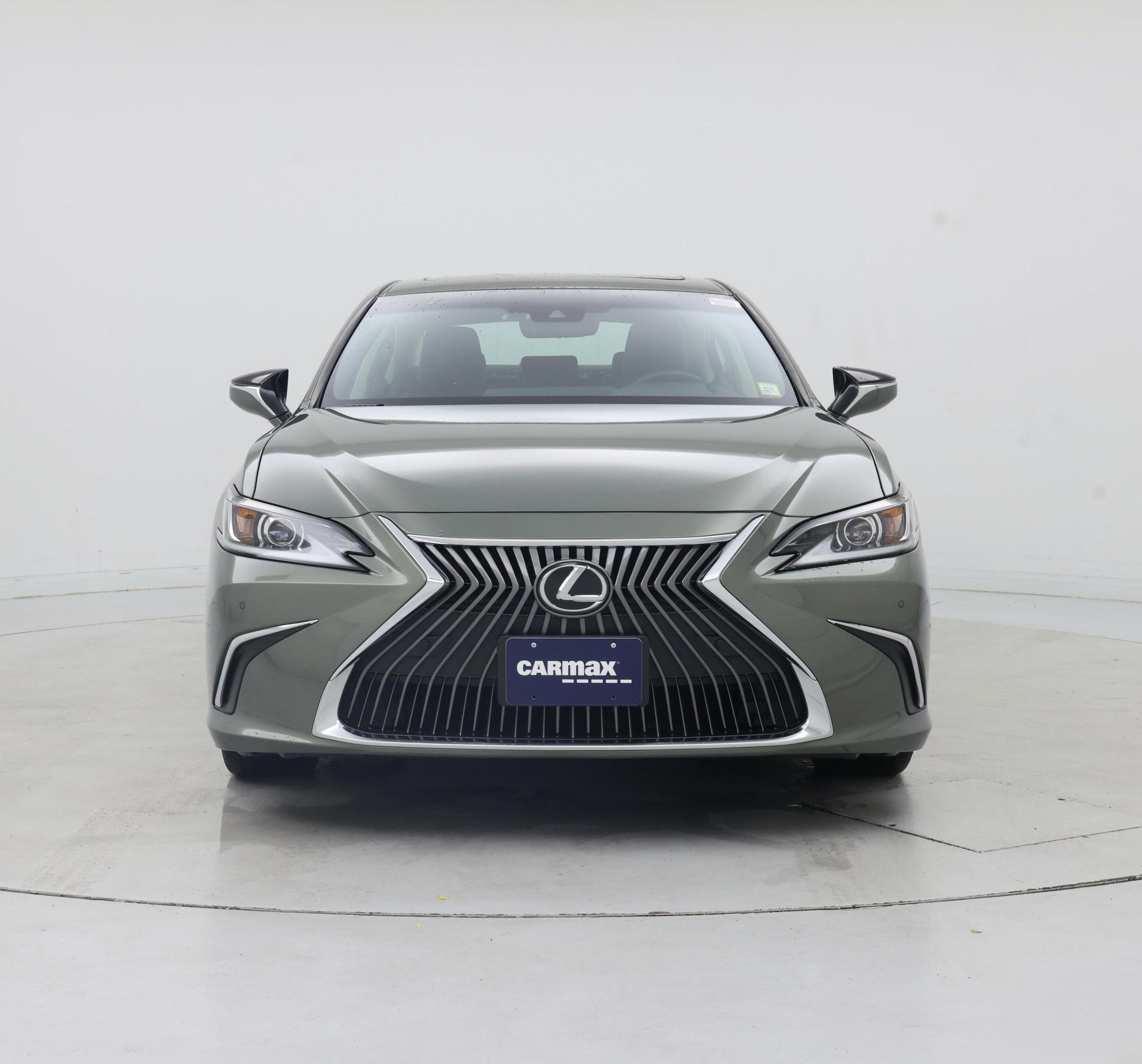 Thumbnail: 2019 Lexus ES - 5