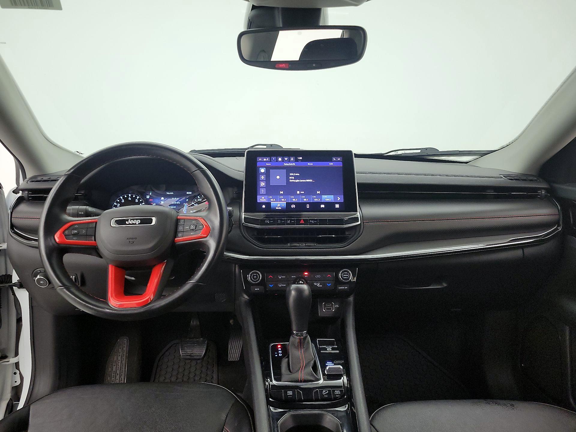 Thumbnail: 2022 Jeep Compass - 9