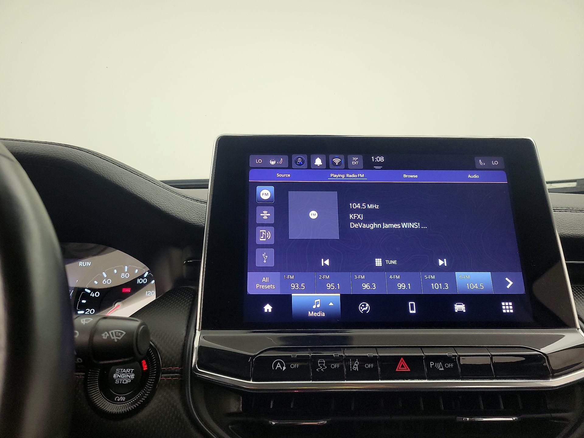 Thumbnail: 2022 Jeep Compass - 15
