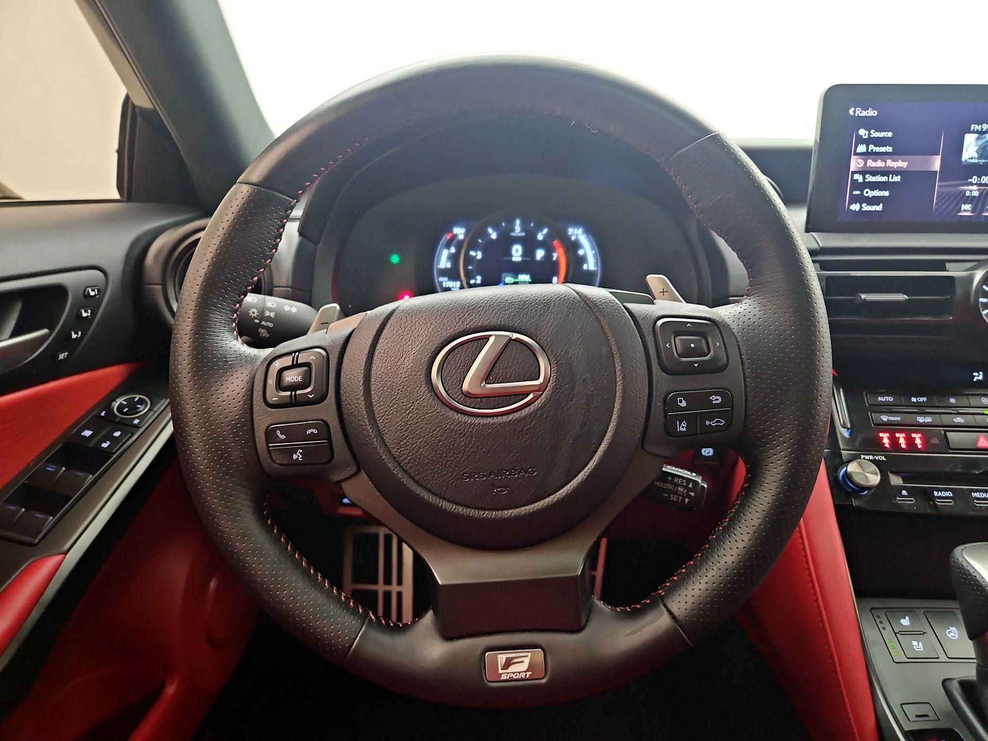 Thumbnail: 2023 Lexus IS - 10