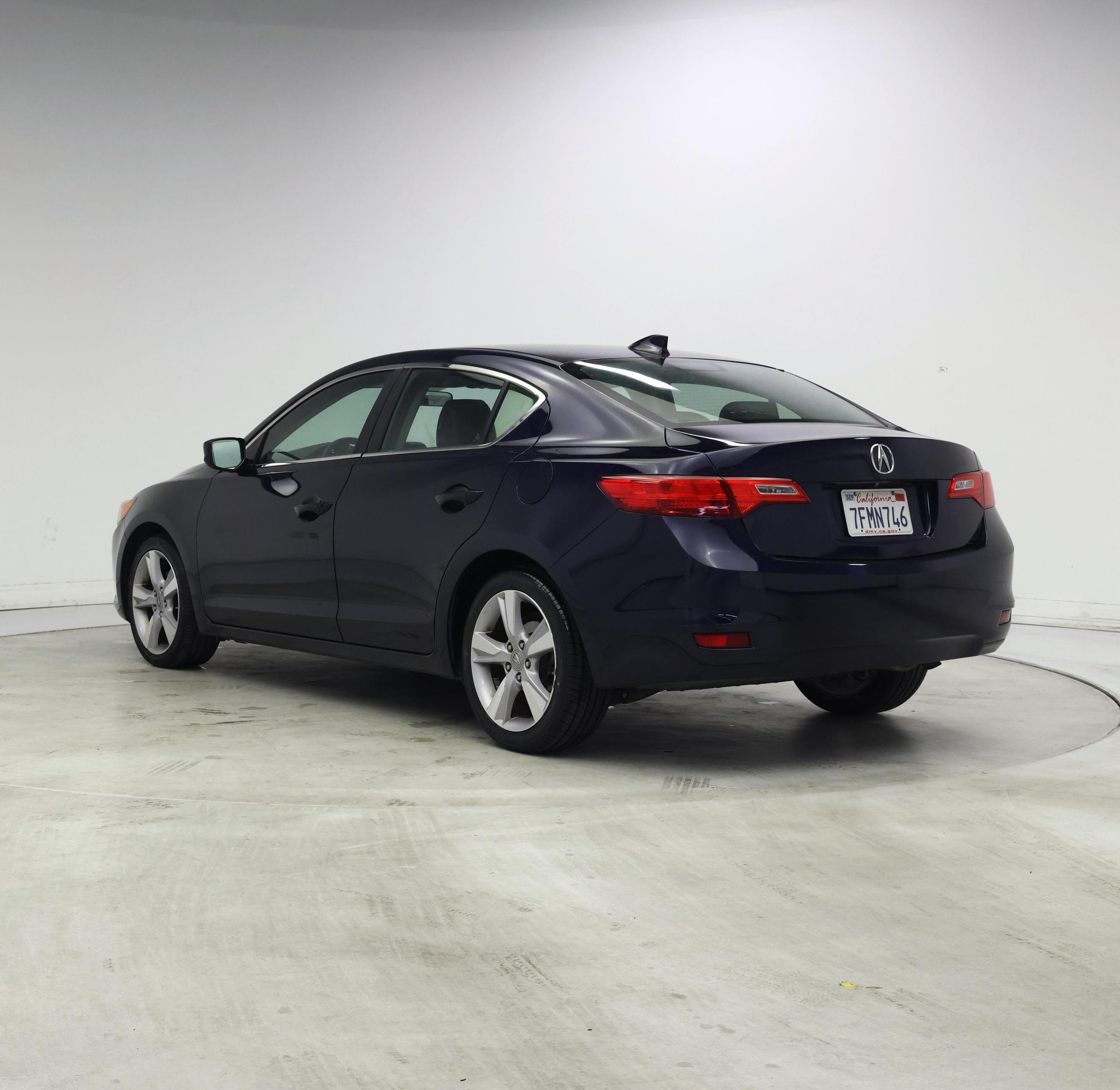 Thumbnail: 2015 Acura ILX - 2