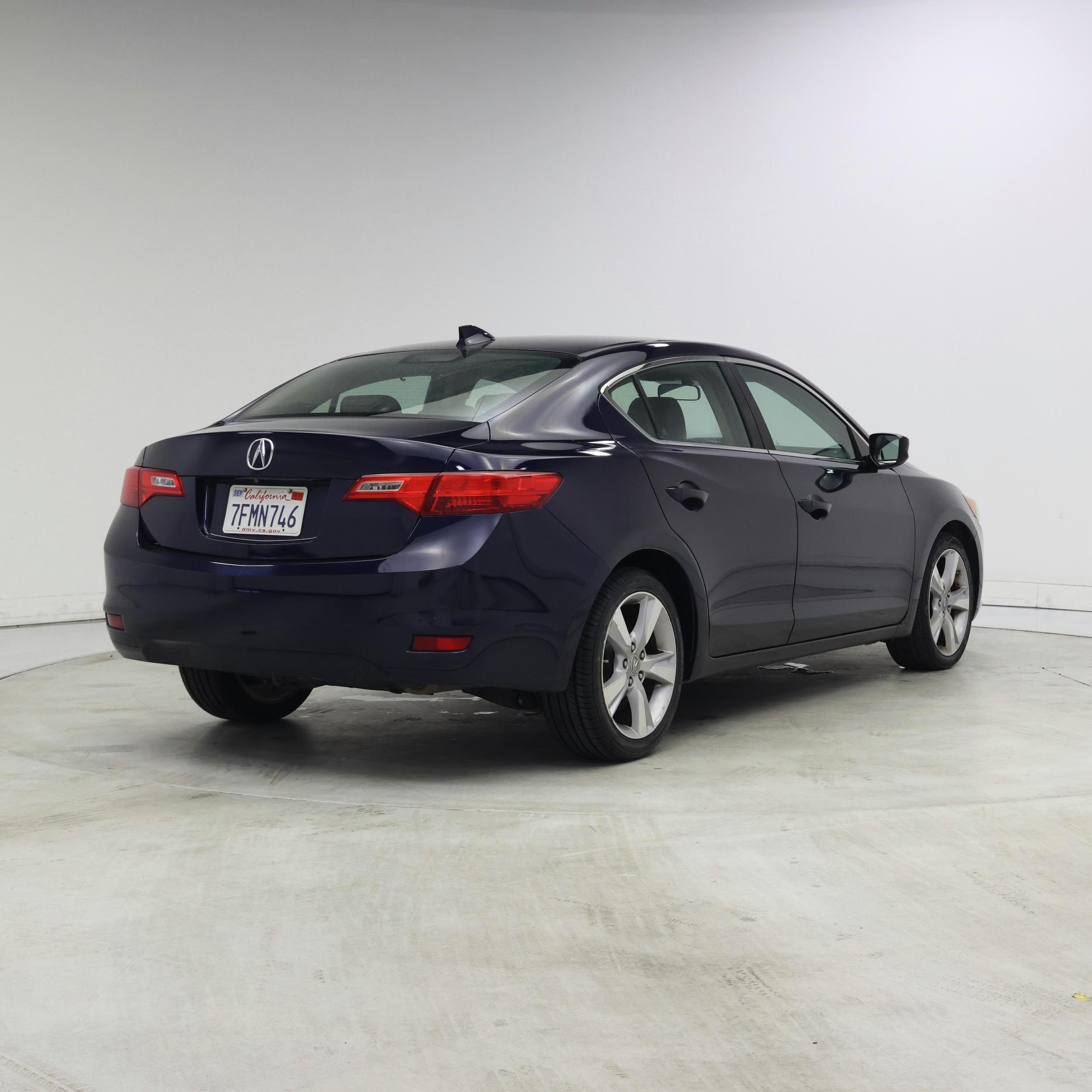 Thumbnail: 2015 Acura ILX - 8