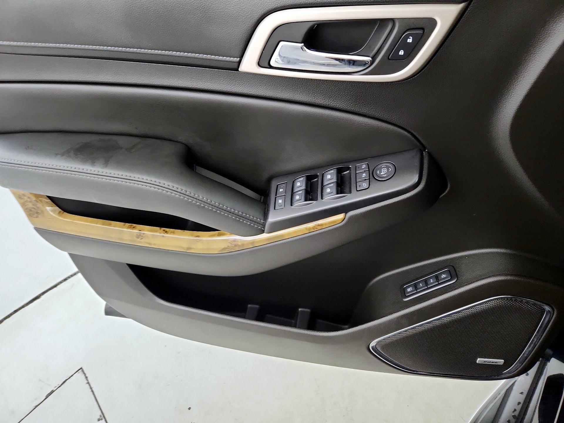 Thumbnail: 2017 GMC Yukon - 12