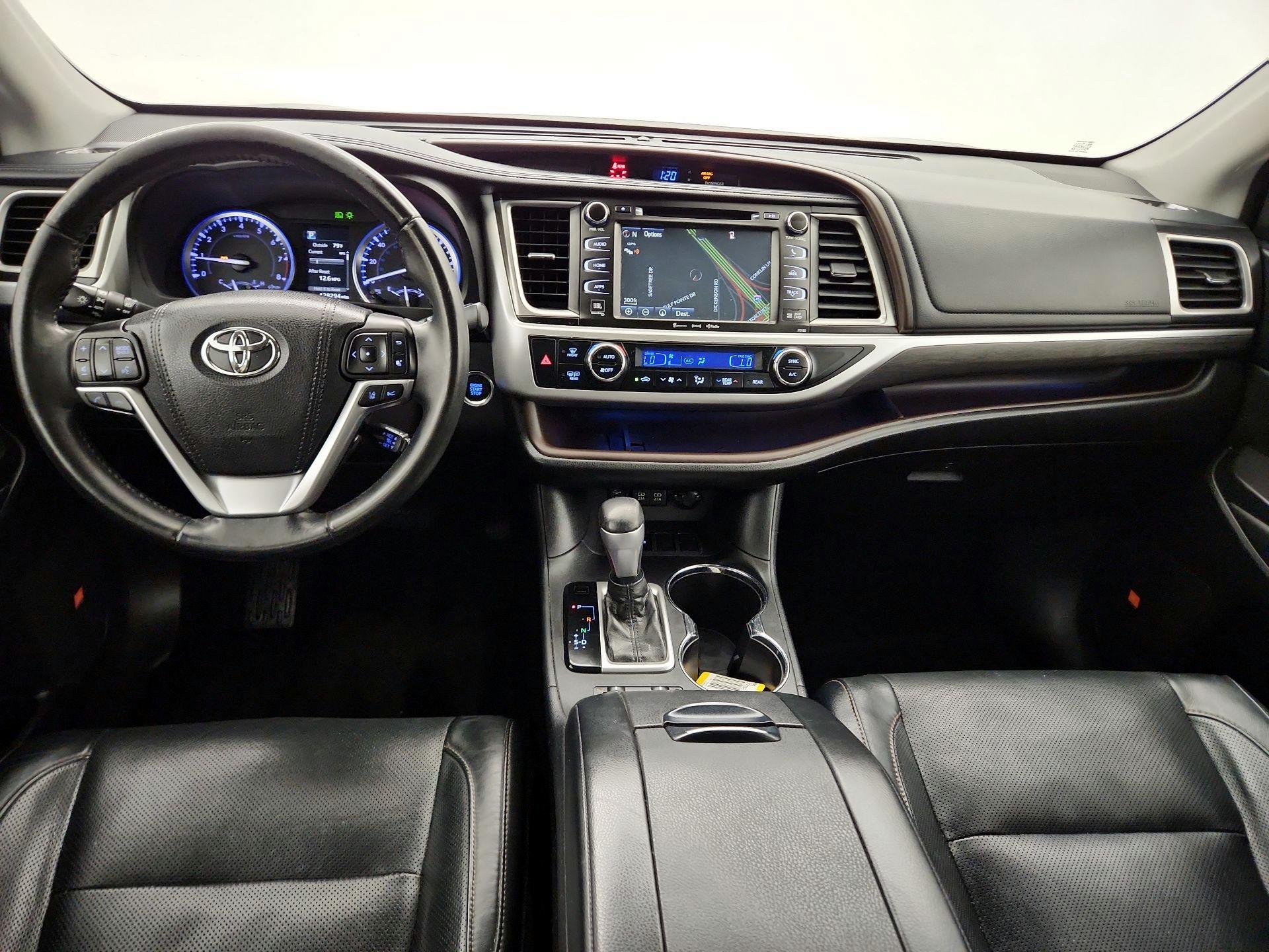 Thumbnail: 2018 Toyota Highlander - 9