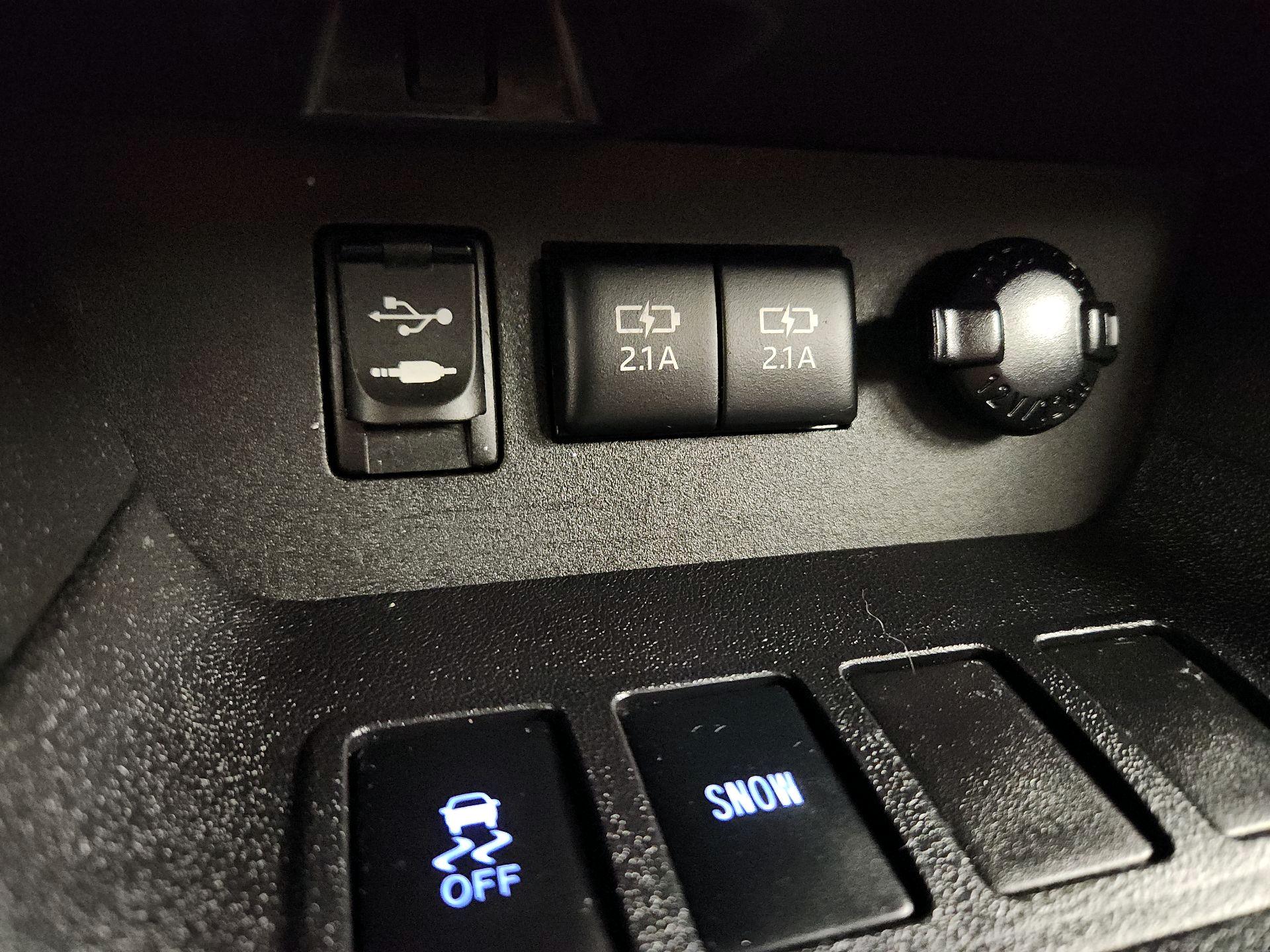 Thumbnail: 2018 Toyota Highlander - 19