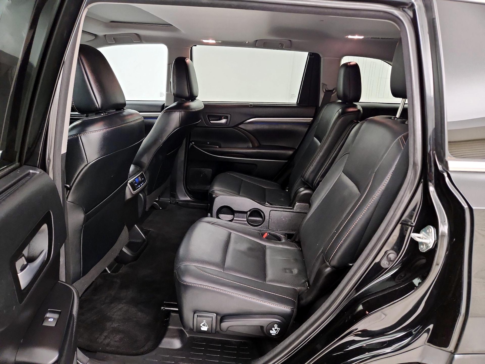 Rear Air Conditioning