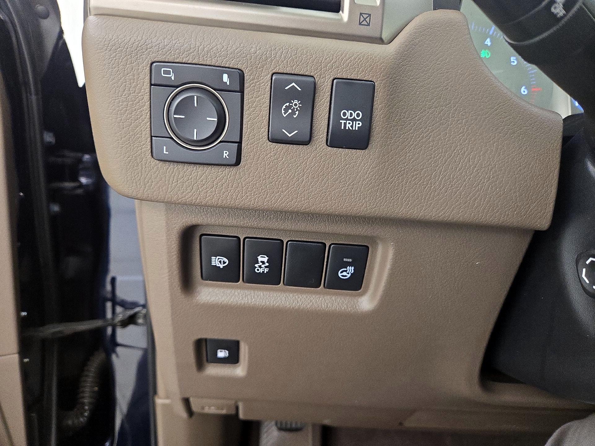 Thumbnail: 2019 Lexus GX - 13