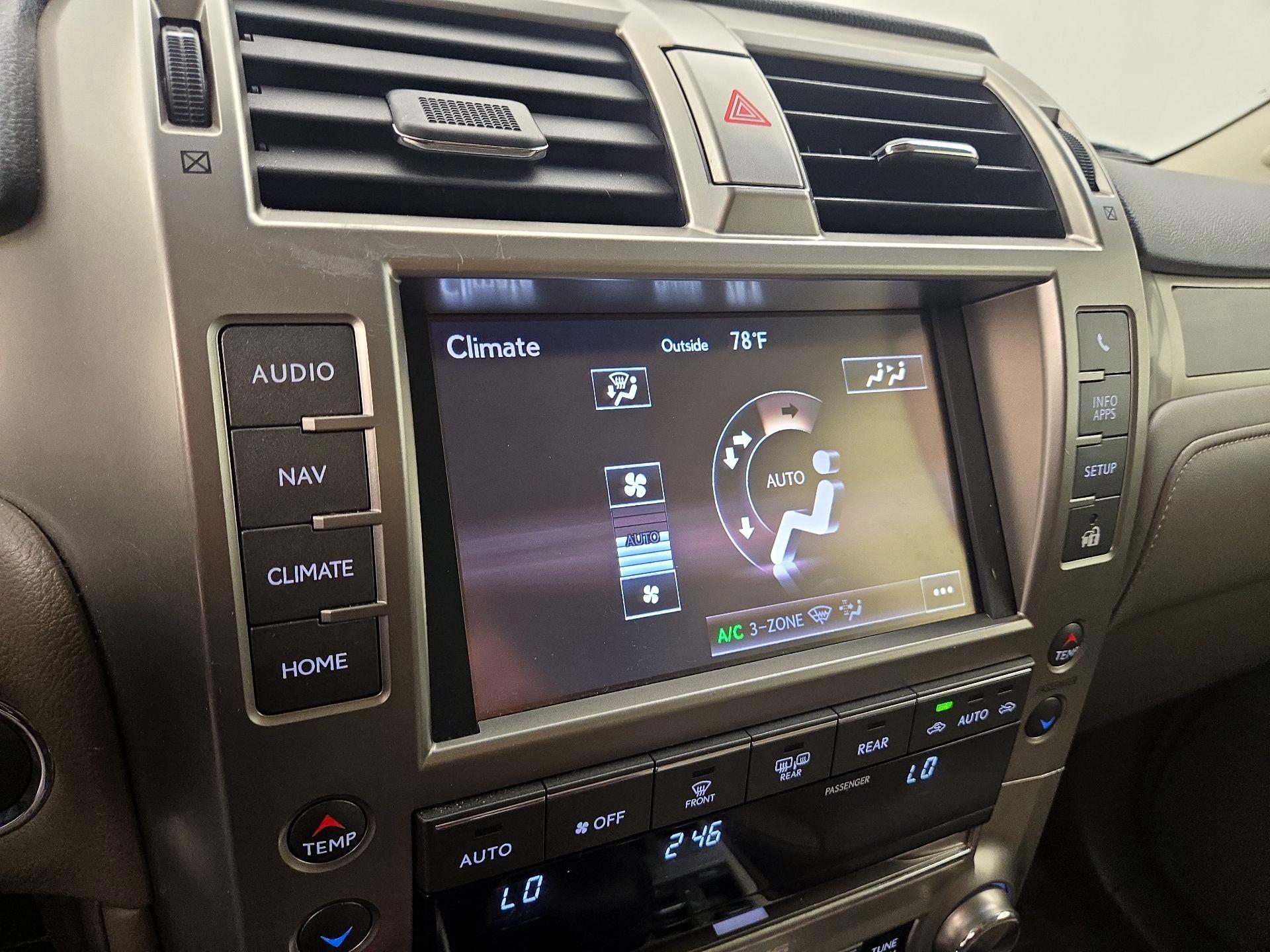 Thumbnail: 2019 Lexus GX - 17