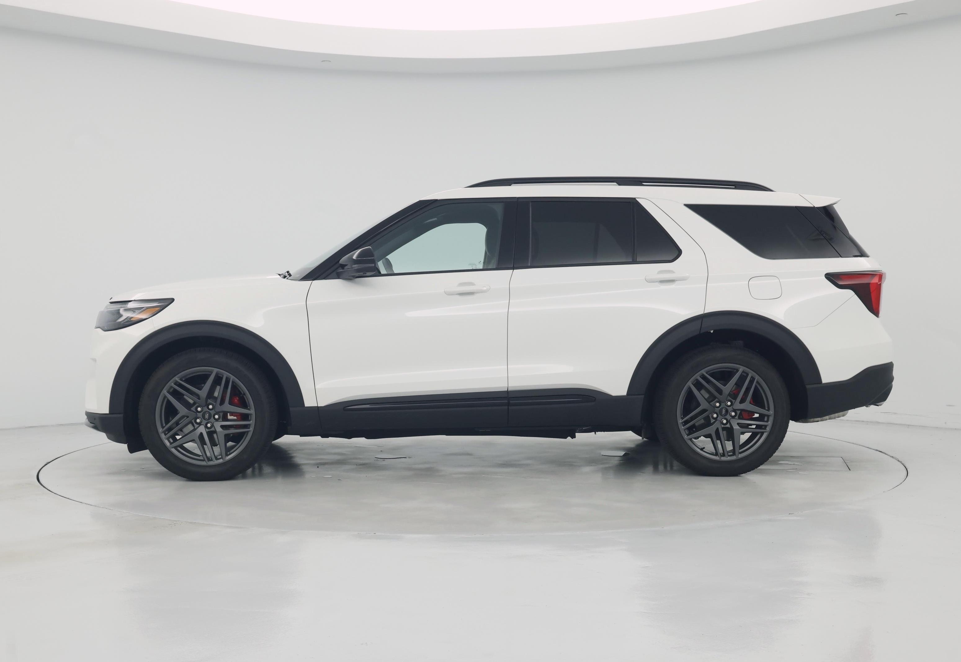 Thumbnail: 2026 Ford Explorer - 3