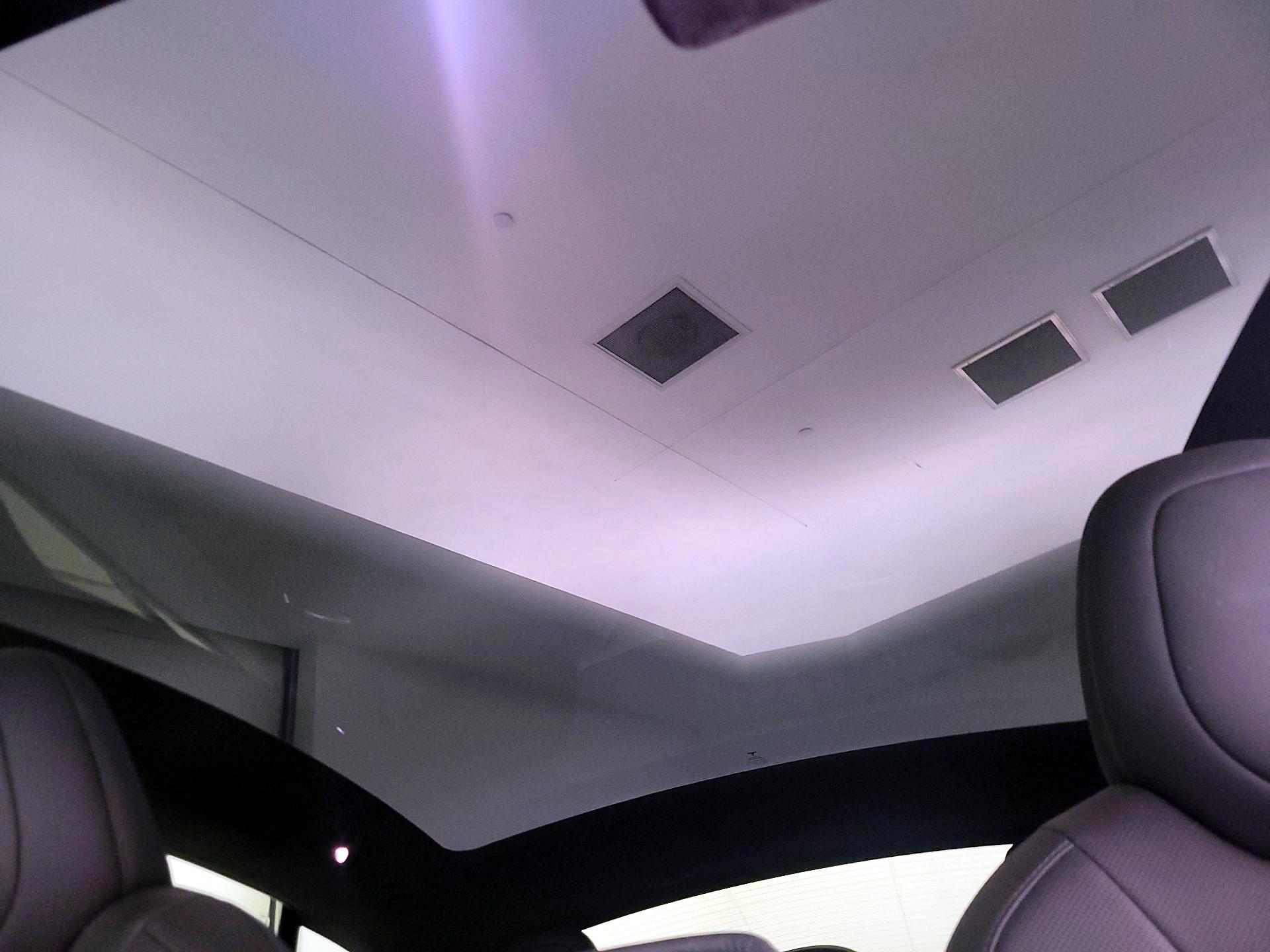 Thumbnail: 2021 Tesla Model S - 19
