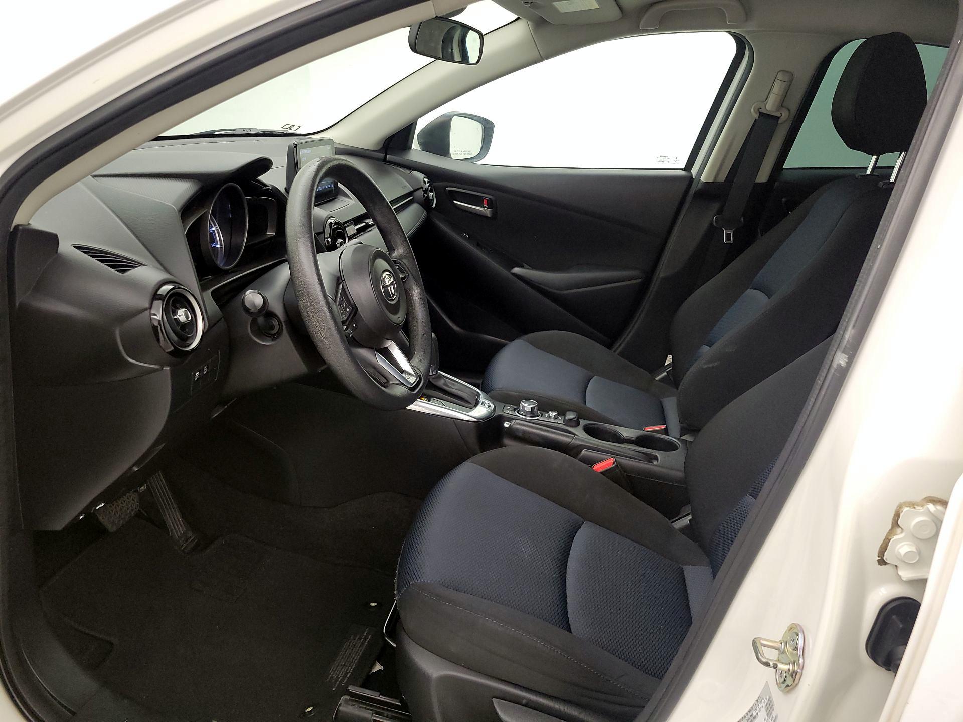 Thumbnail: 2019 Toyota Yaris - 11
