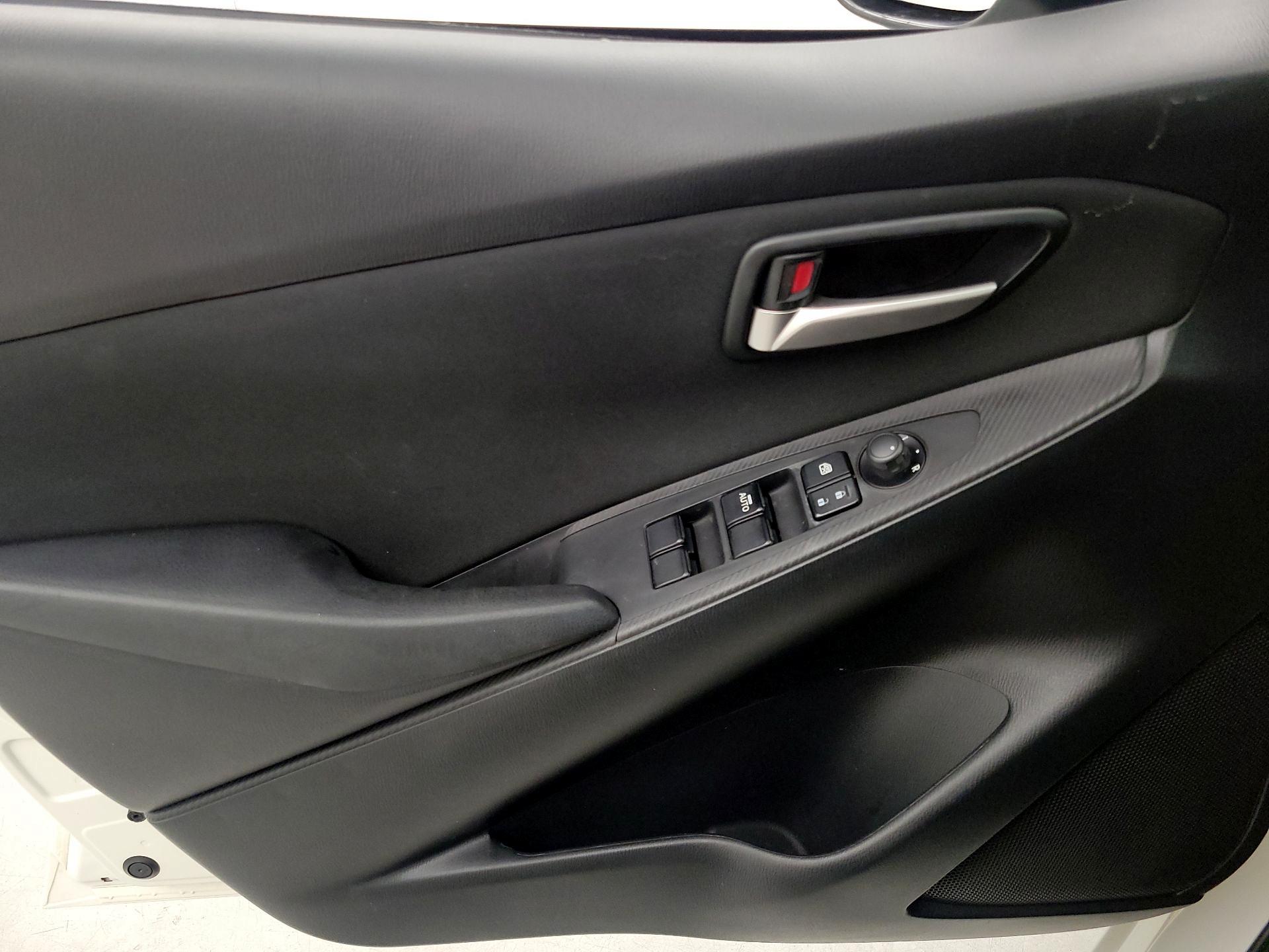 Thumbnail: 2019 Toyota Yaris - 12