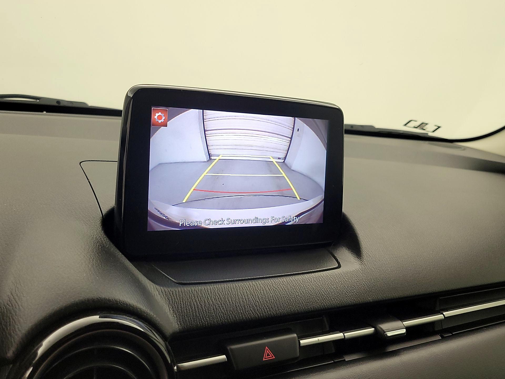 Thumbnail: 2019 Toyota Yaris - 14