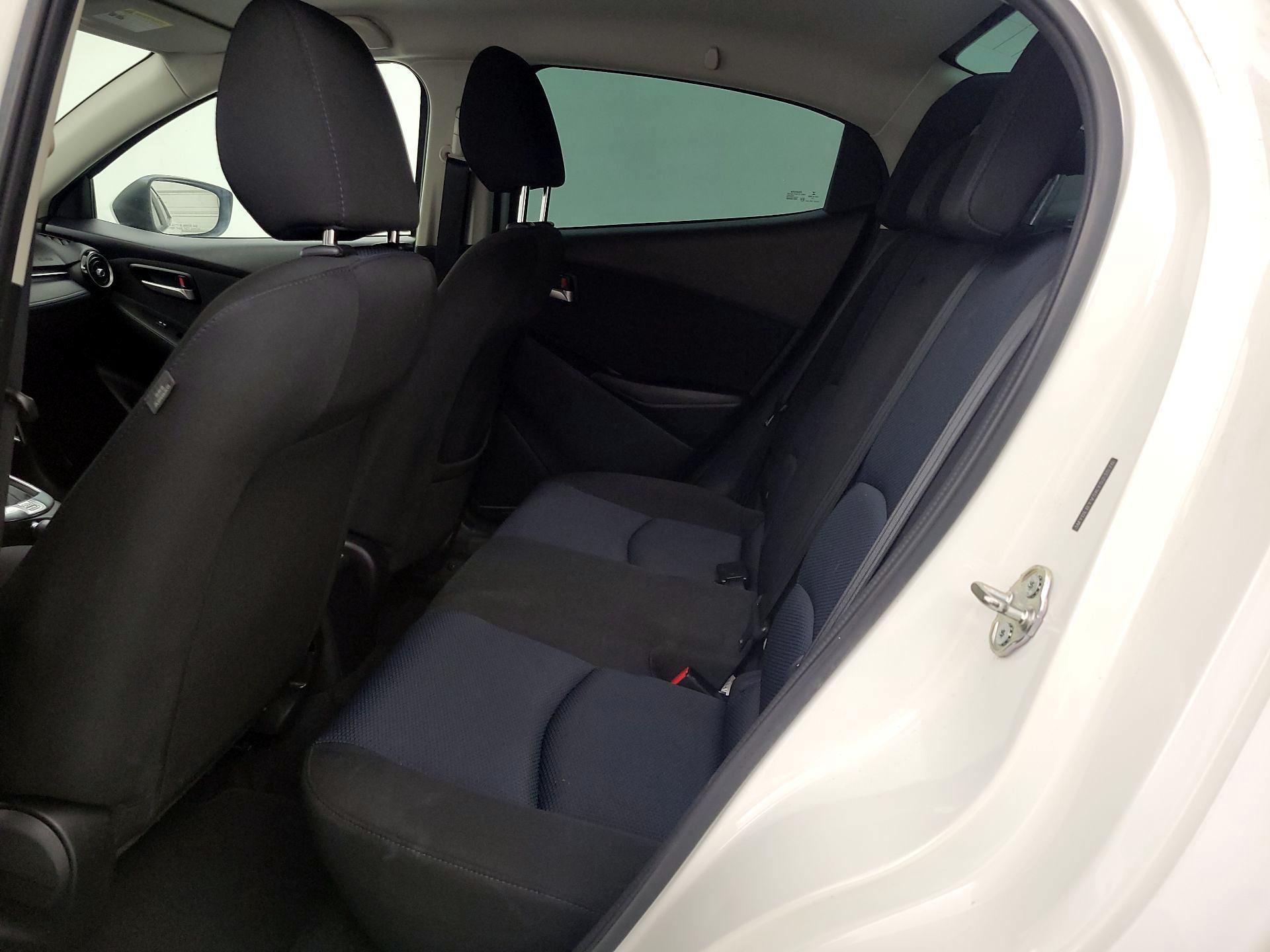 Thumbnail: 2019 Toyota Yaris - 19