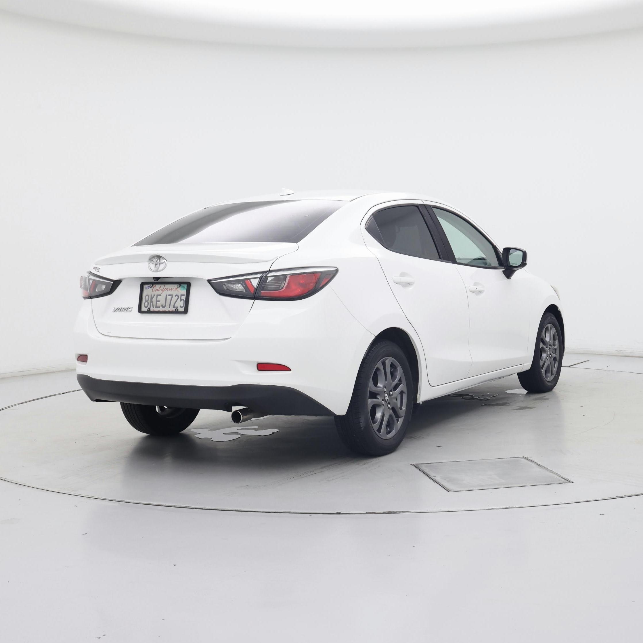 Thumbnail: 2019 Toyota Yaris - 8