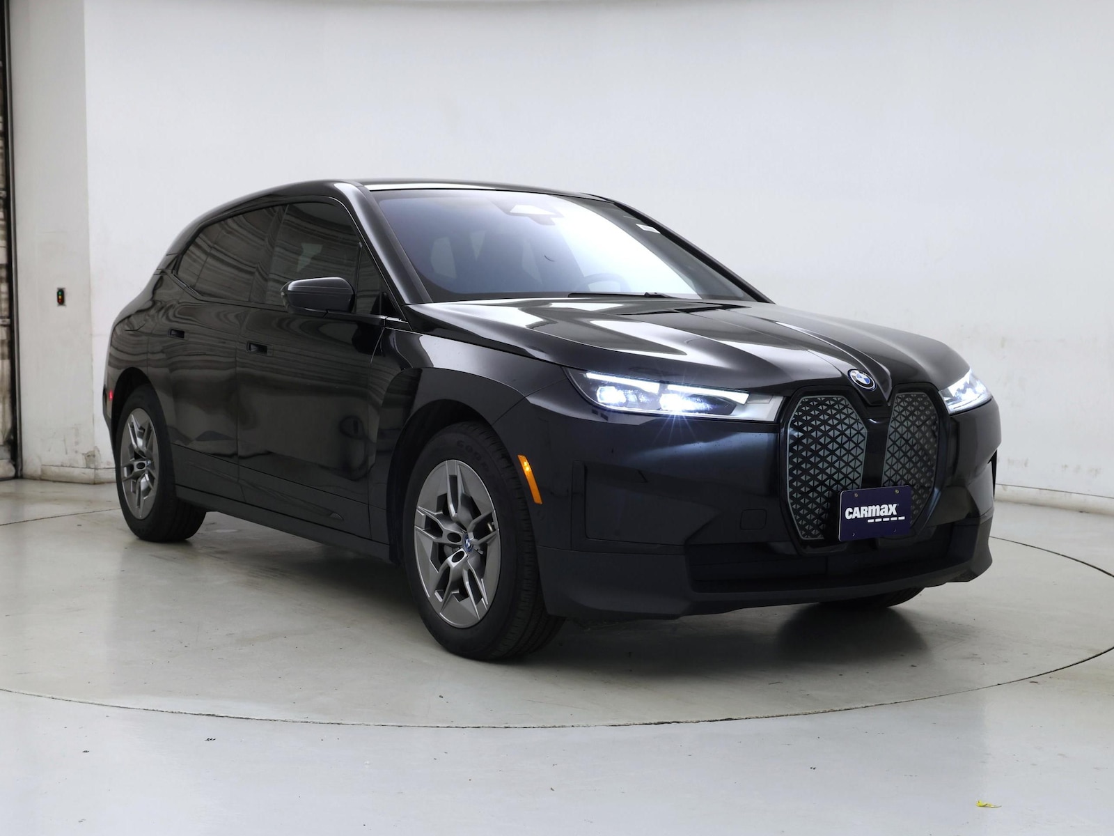 2023 BMW iX Base - Photo 2