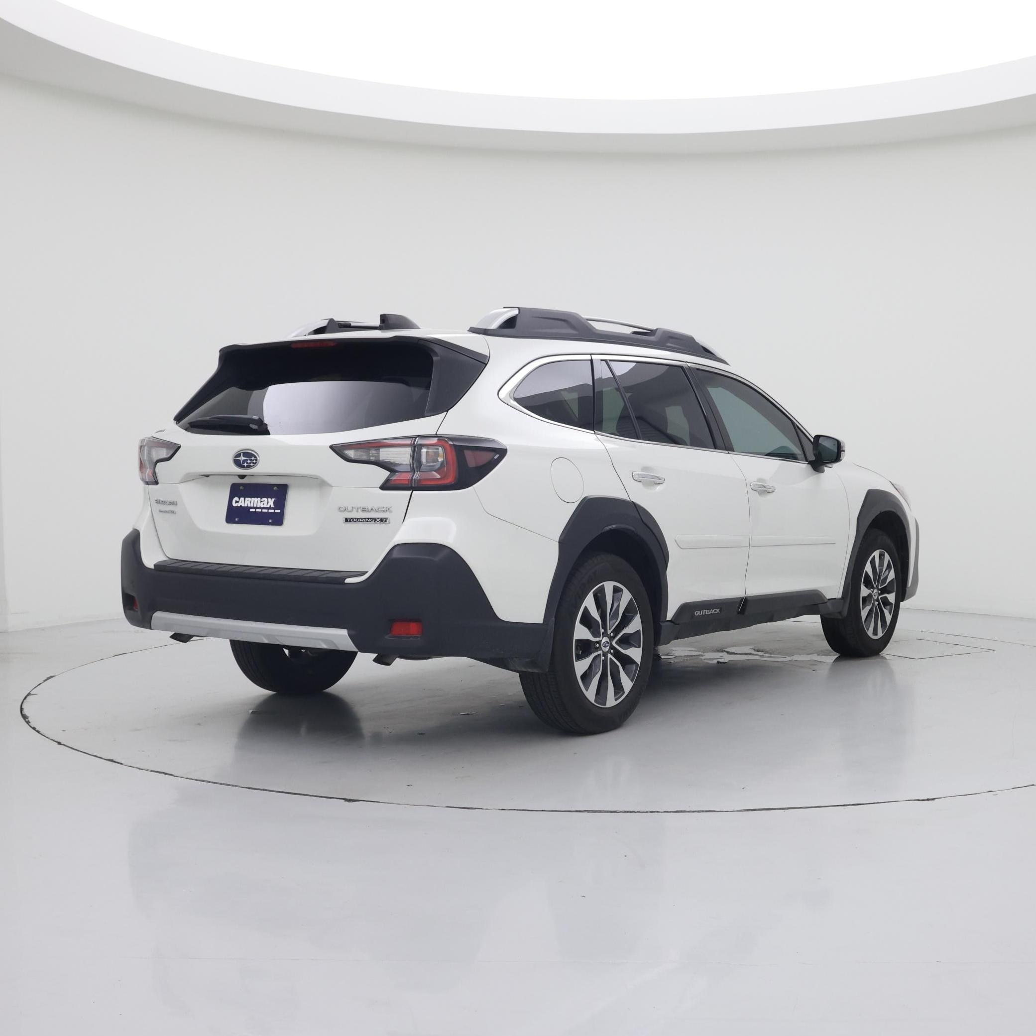 Thumbnail: 2023 Subaru Outback - 8