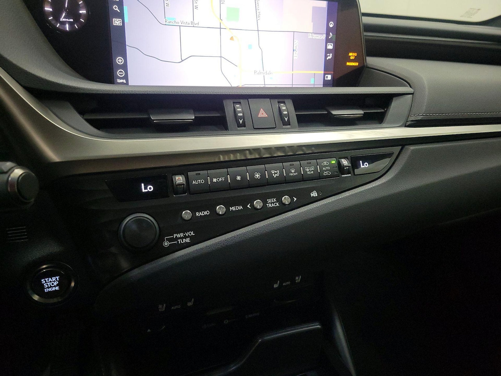 2020 Lexus ES 350 - Photo 18