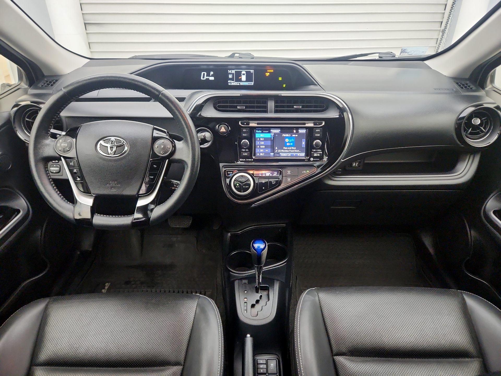 Thumbnail: 2018 Toyota Prius c - 9