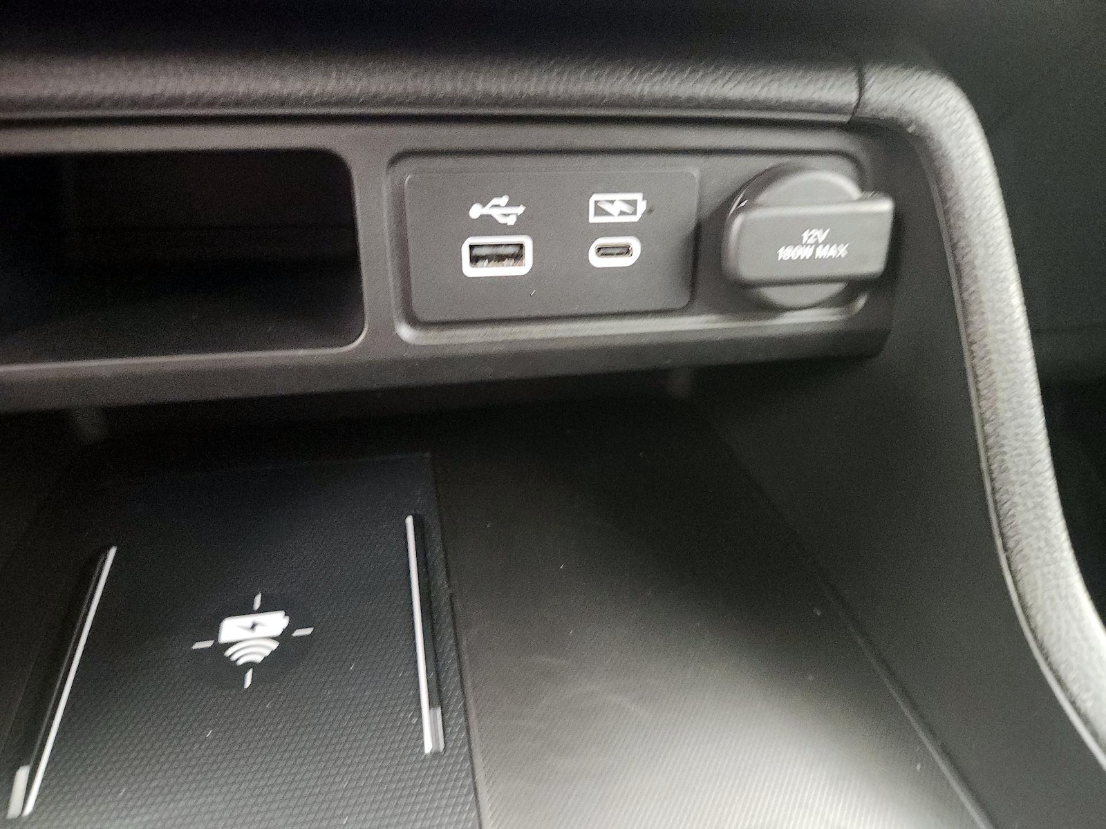 2024 Honda Pilot Touring - Photo 19