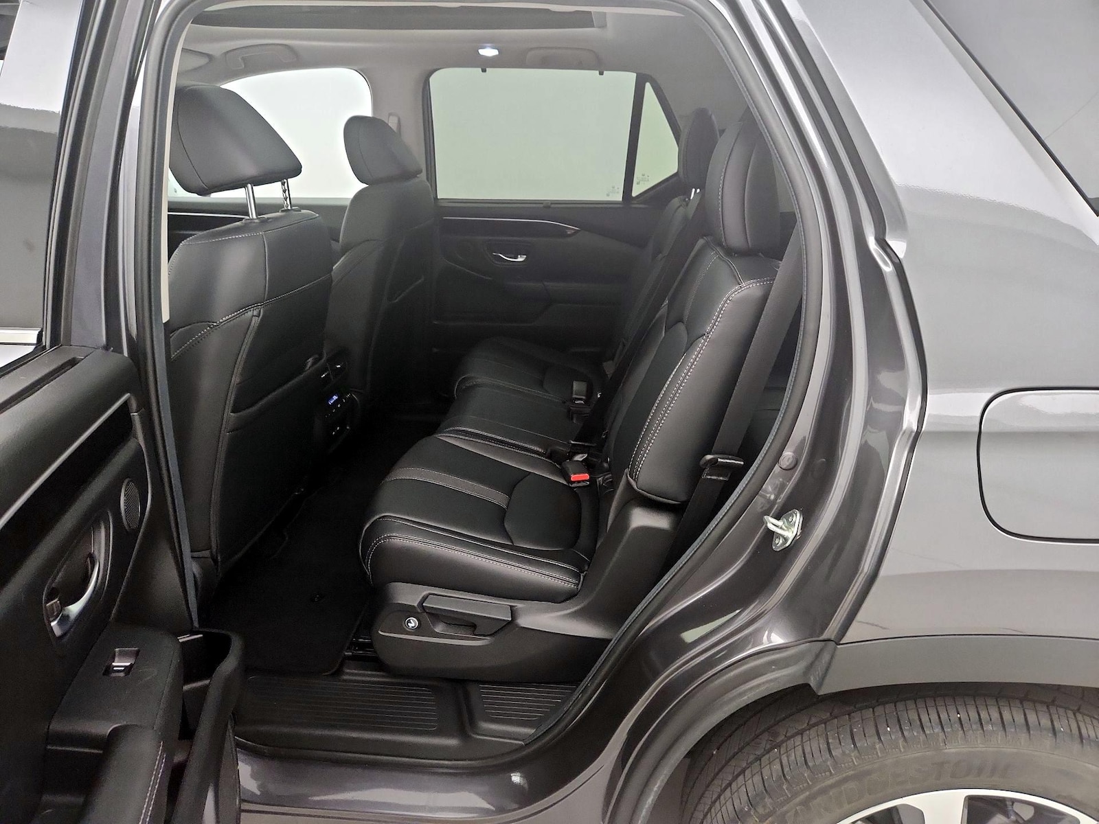 2024 Honda Pilot Touring - Photo 21